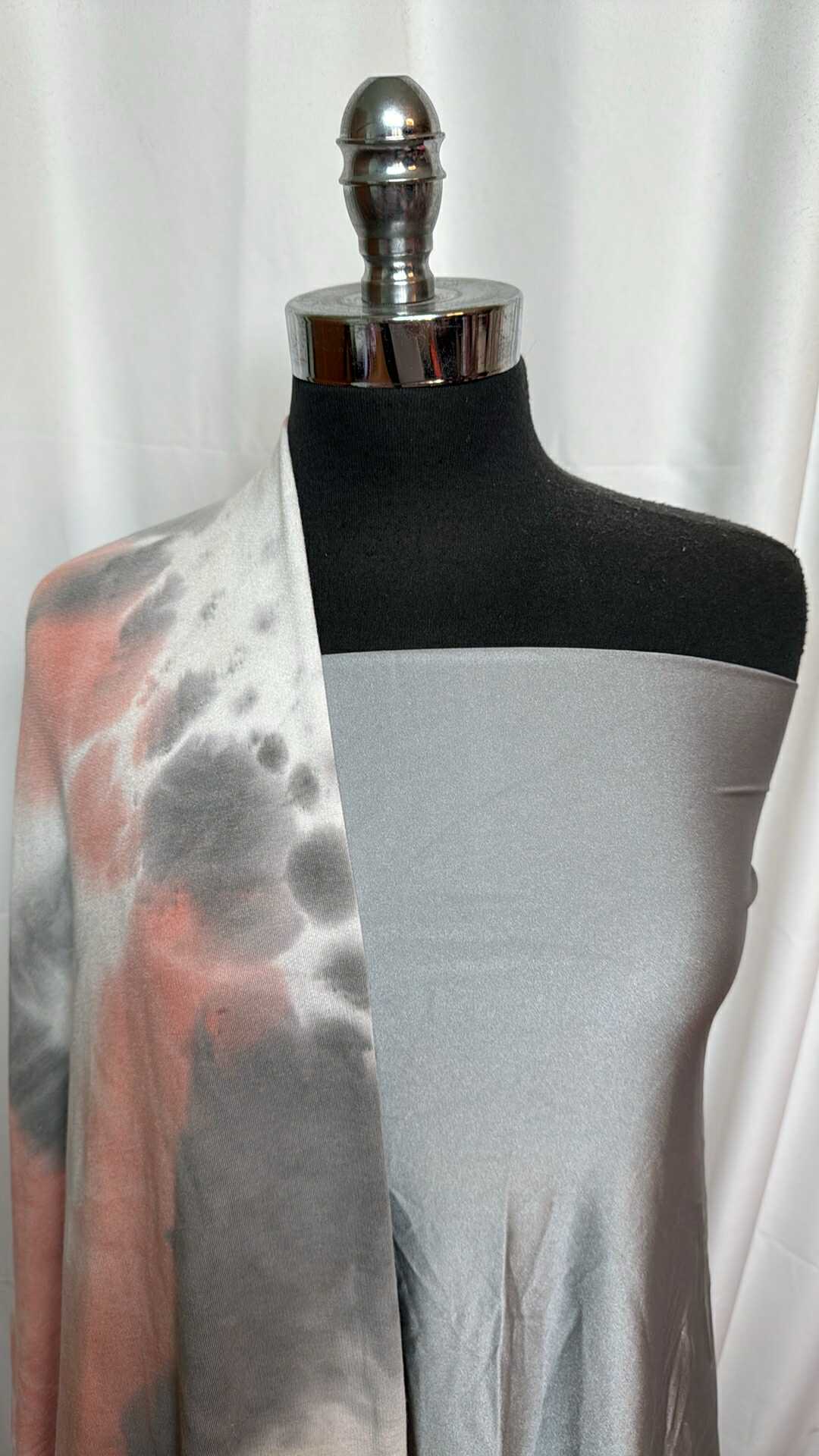 SILVER SHIMMER/TIE DYE BUNDLE : 2YD Silver Shimmer N/S & 2.5YD Tie Dye PRS FT : A27830
