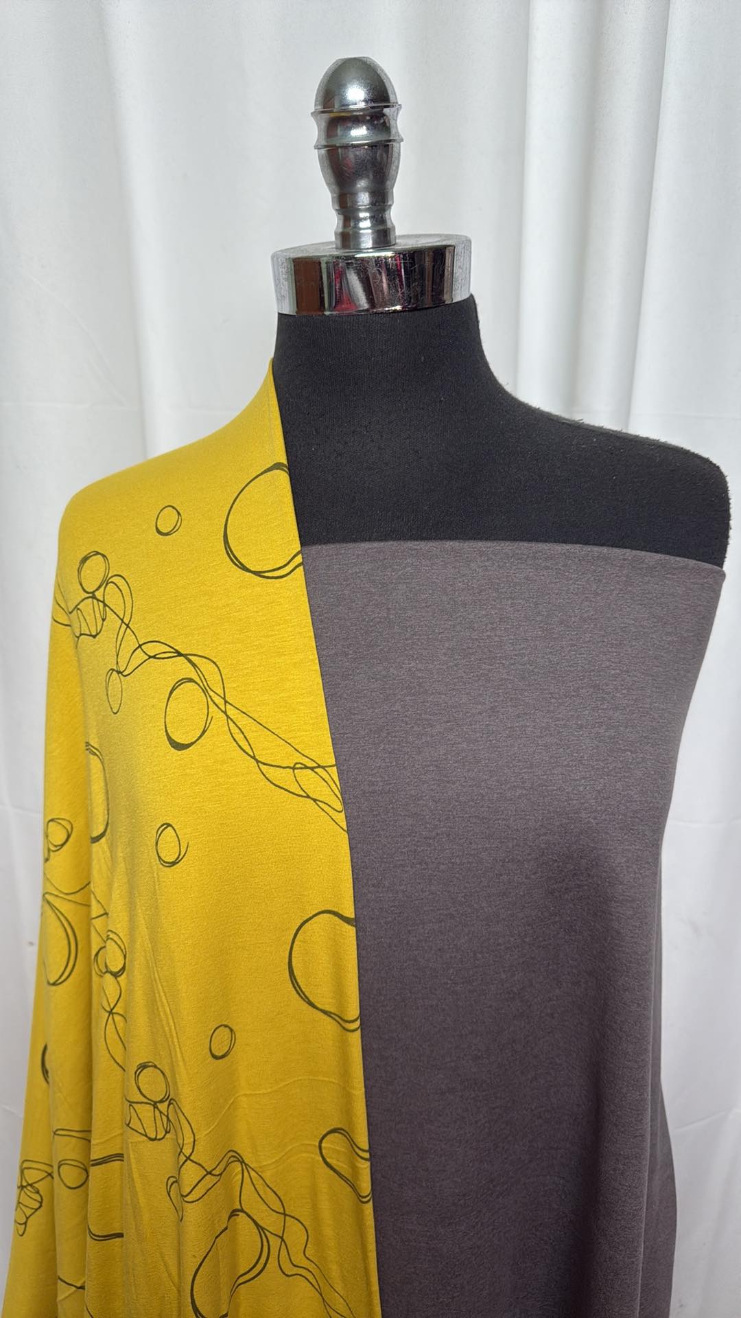 UMBER/BUBBLES BUNDLE : 1YD Umber Peached PF & 2YD Mustard/Charcoal Bamboo C/S : A27065