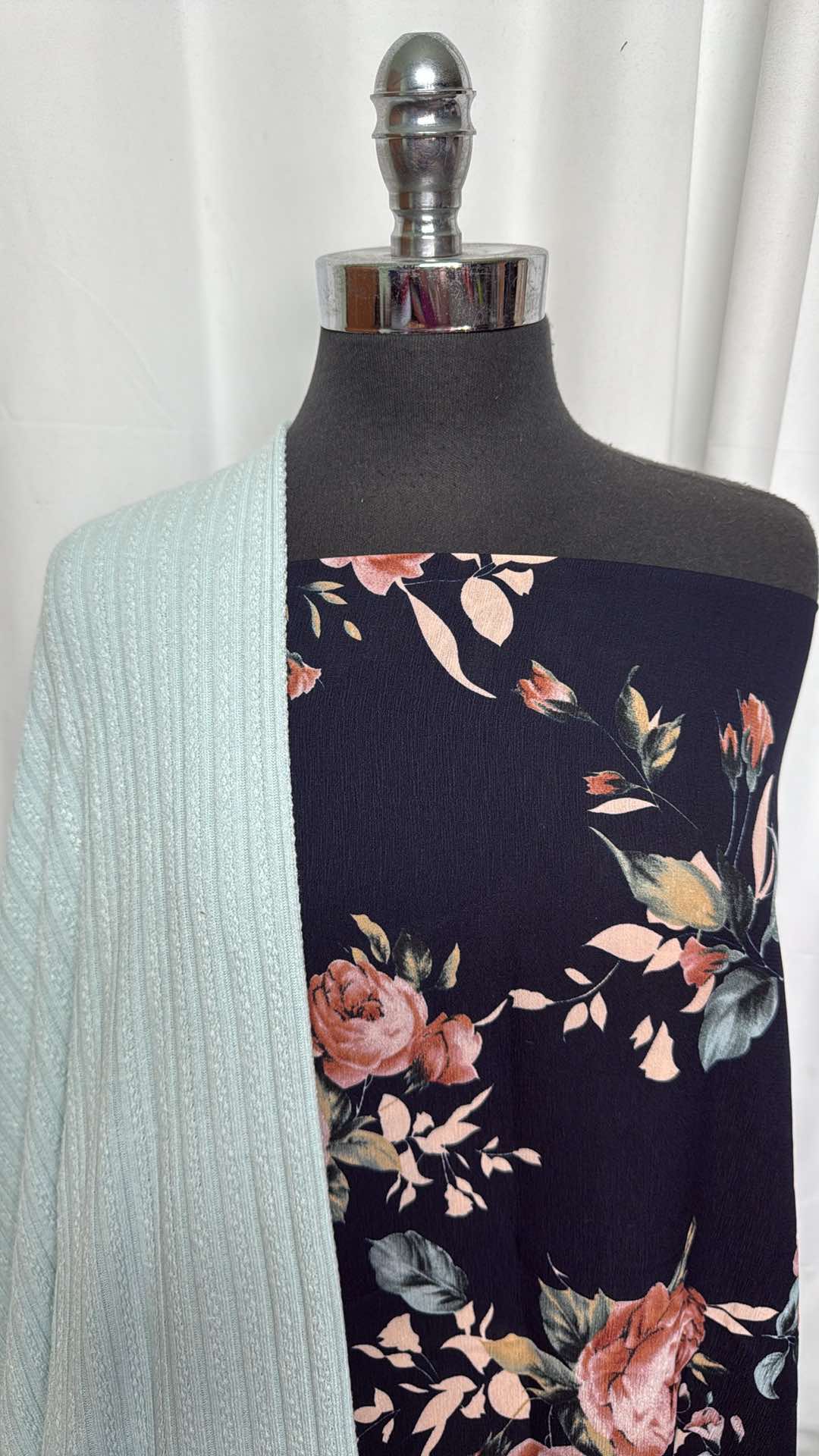 LIGHT BLUE/NAVY FLORAL BUNDLE : 2.5YD Navy Floral Poly Woven & 2YD Light Blue Cotton-Blend SK : A27284