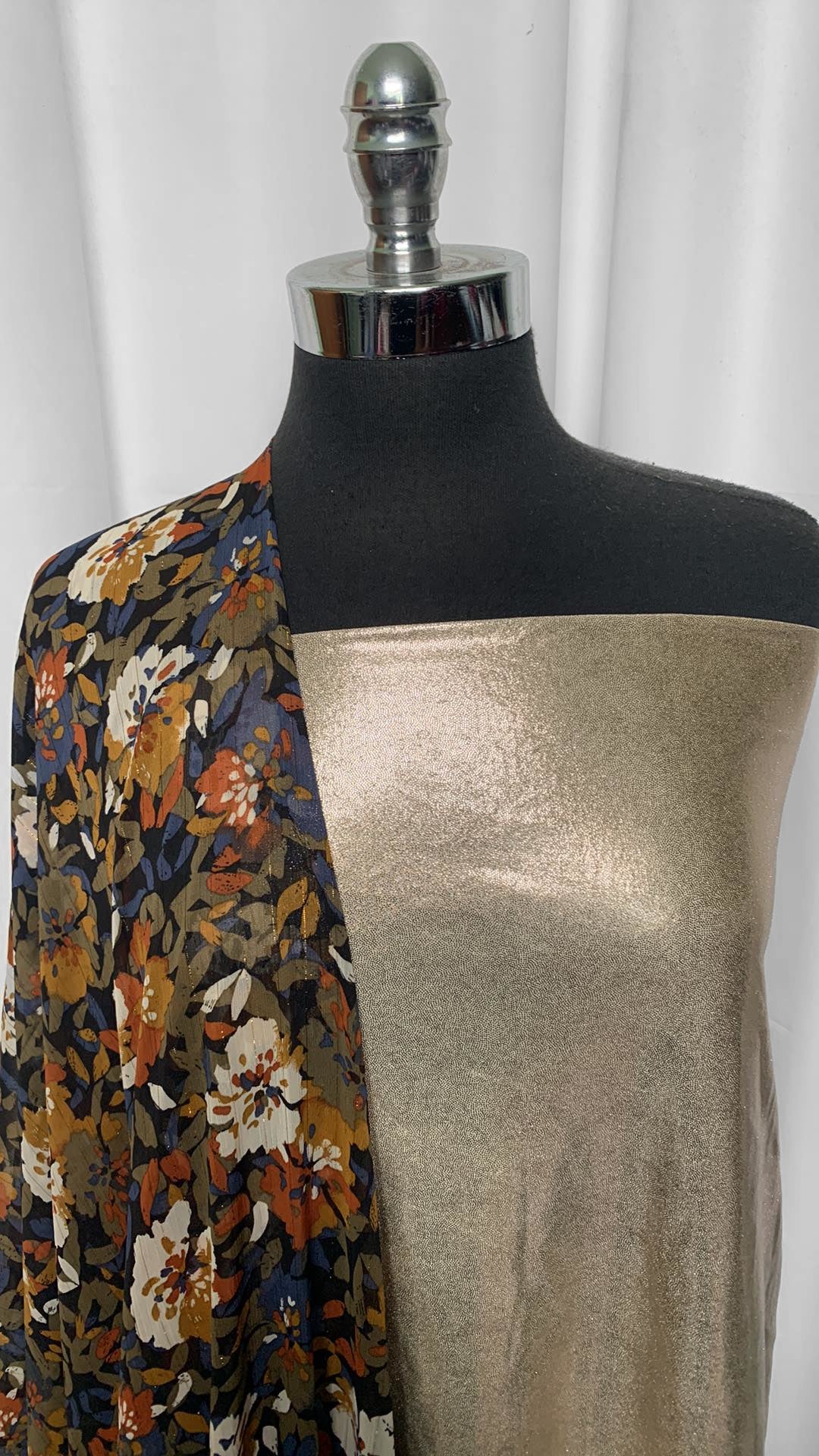 FOIL/FLORAL BUNDLE : 2YD Champagne Foil PF & 3YD Floral Crinkle Chiffon : A25512