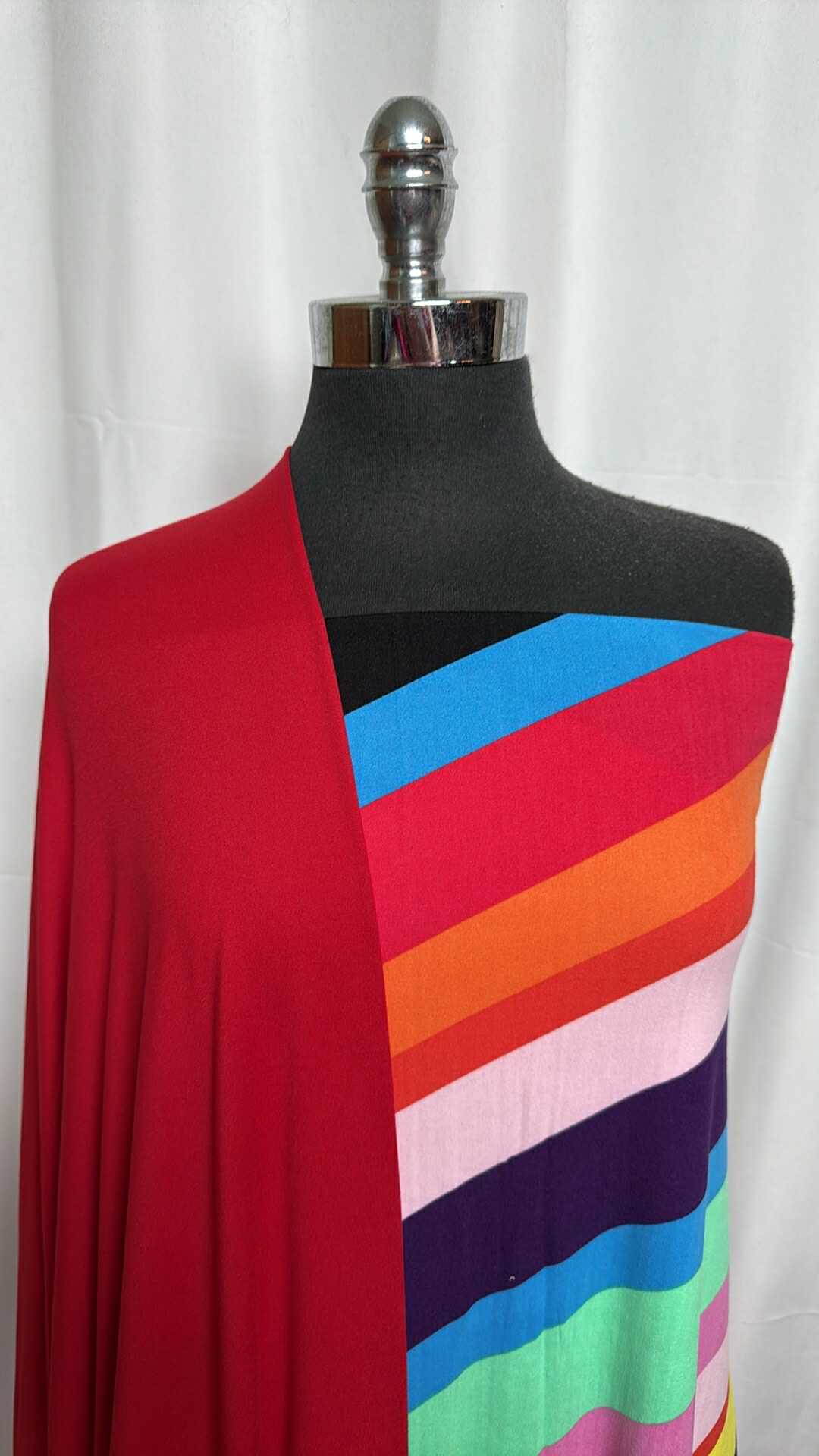 RED/DIAGONAL STRIPE BUNDLE : 2YD Diagonal Stripe DBP & 2YD Red DBP : A28980