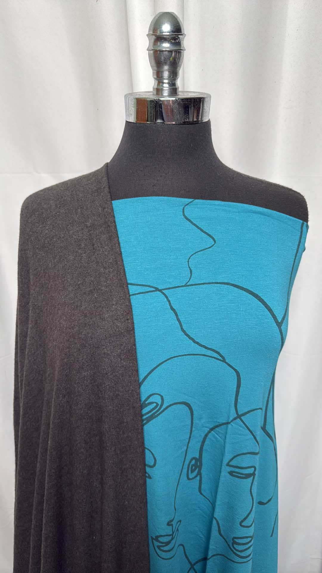 CHARCOAL/BLUE FACES BUNDLE : 1YD Blue Faces Bamboo/Cotton & 2YD Charcoal Brushed Hacci SK : A26647