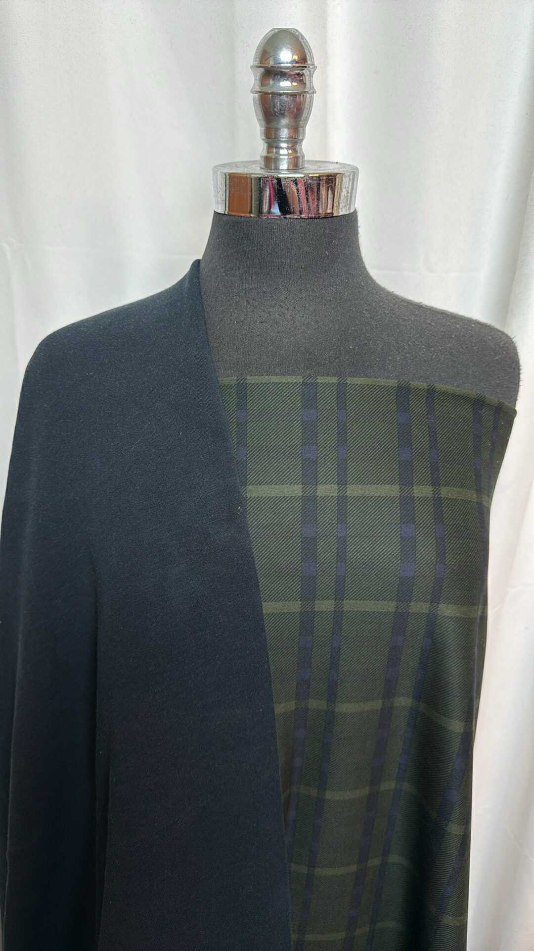 BLACK/PLAID BUNDLE : 2.5YD Plaid Peached PF & 2.5YD Navy Heavy Brushed C/S FT : A28732