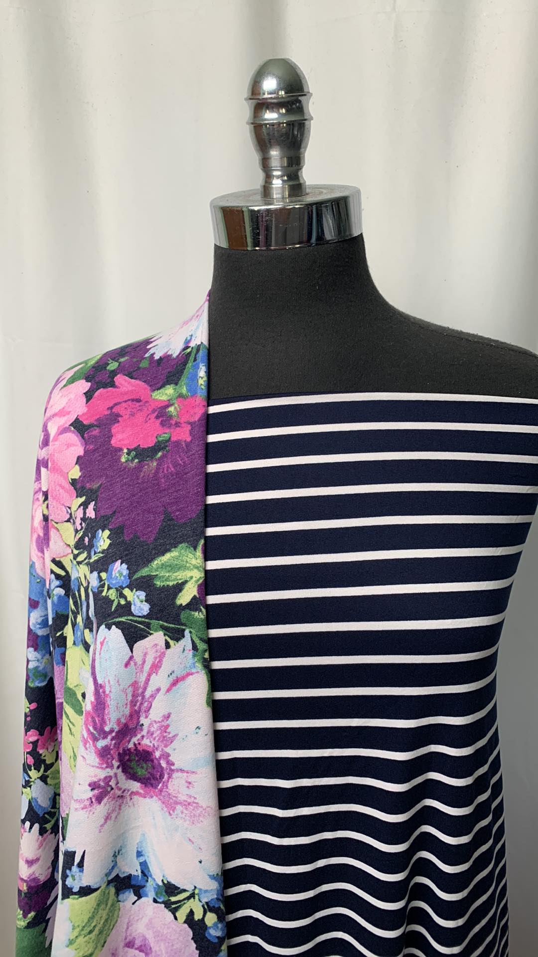 PURPLE FLORAL STRIPE BUNDLE : 2.5YD Purple Floral PRS FT & 2YD Stripe DBP : A1575