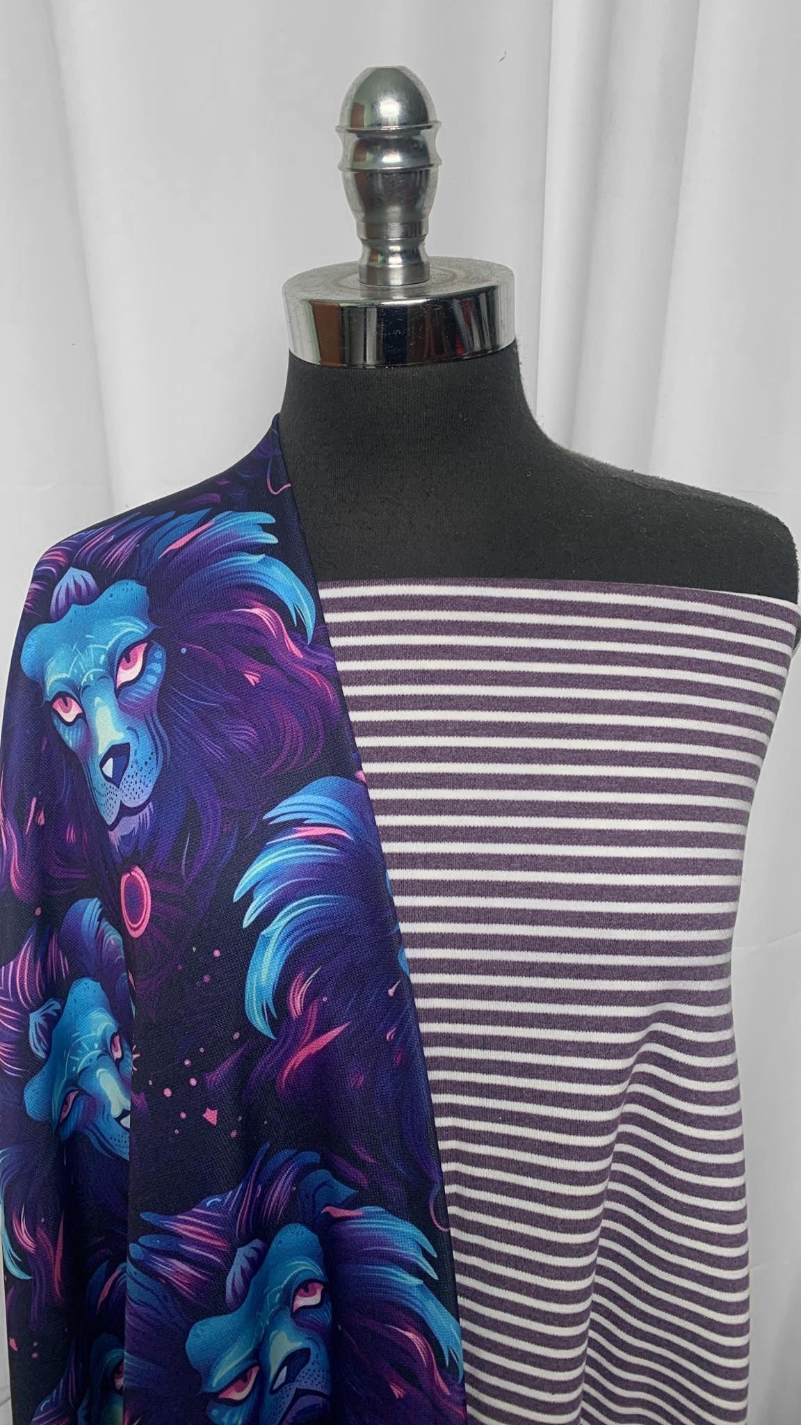 LION/STRIPE BUNDLE : 2YD Stripe Organic C/S Interlock & 1+YD Lion Sport Fleece : A25550