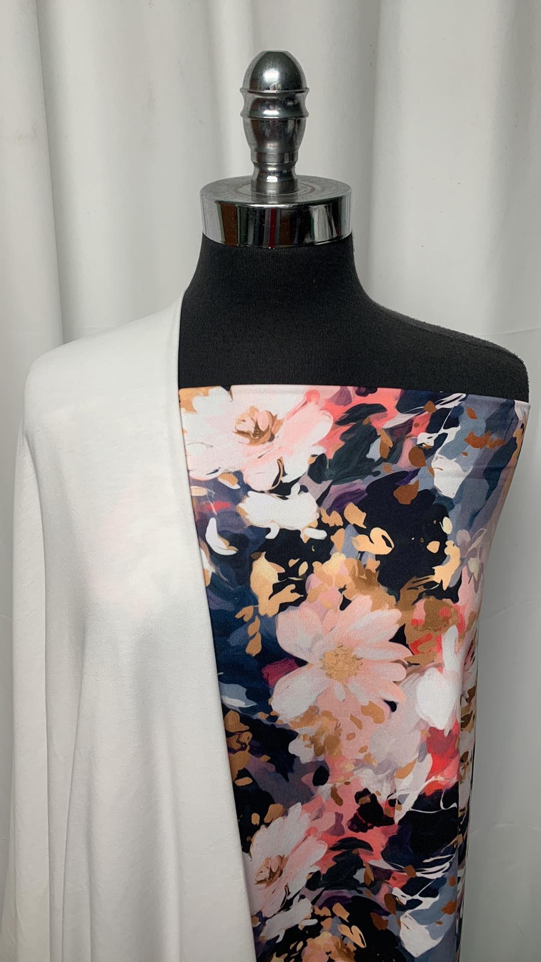 BLACK/BLUSH FLORAL BUNDLE : 2YD Black/Blush Floral Peached PF & 2YD White P/C/S Jersey : A25341