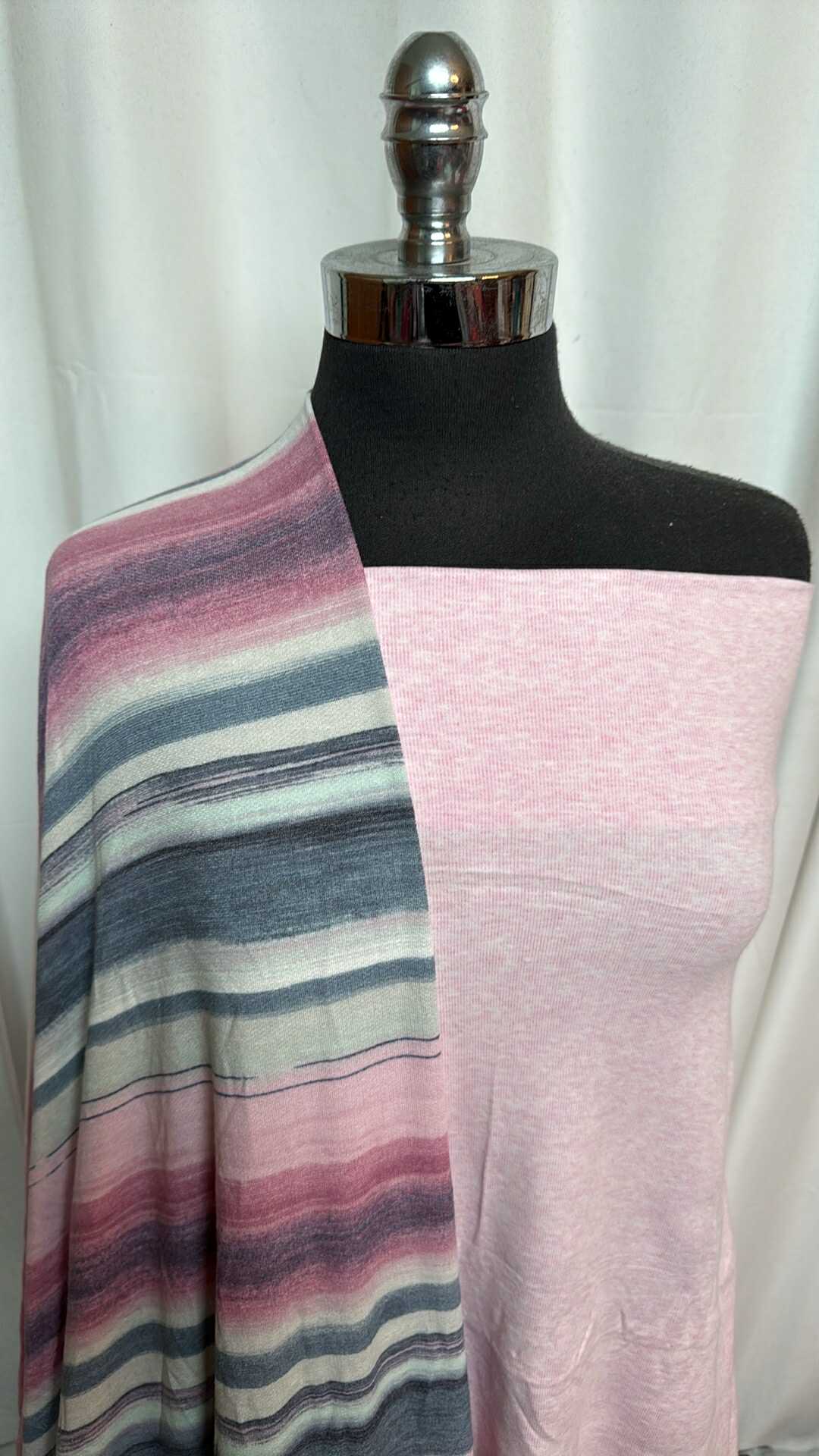 LIGHT PINK/STRIPE BUNDLE : 1YD Light Pink Organic C/S 1x1 Rib & 1YD Stripe PRS FT : A28654