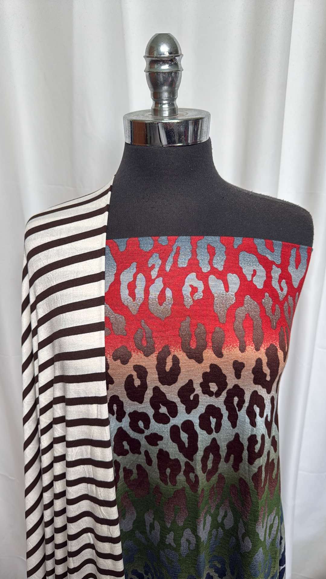 BROWN STRIPE/OMBRE LEOPARD BUNDLE : 2YD Ombre Leopard R/S & 2YD Brown/White Stripe R/S : A26170