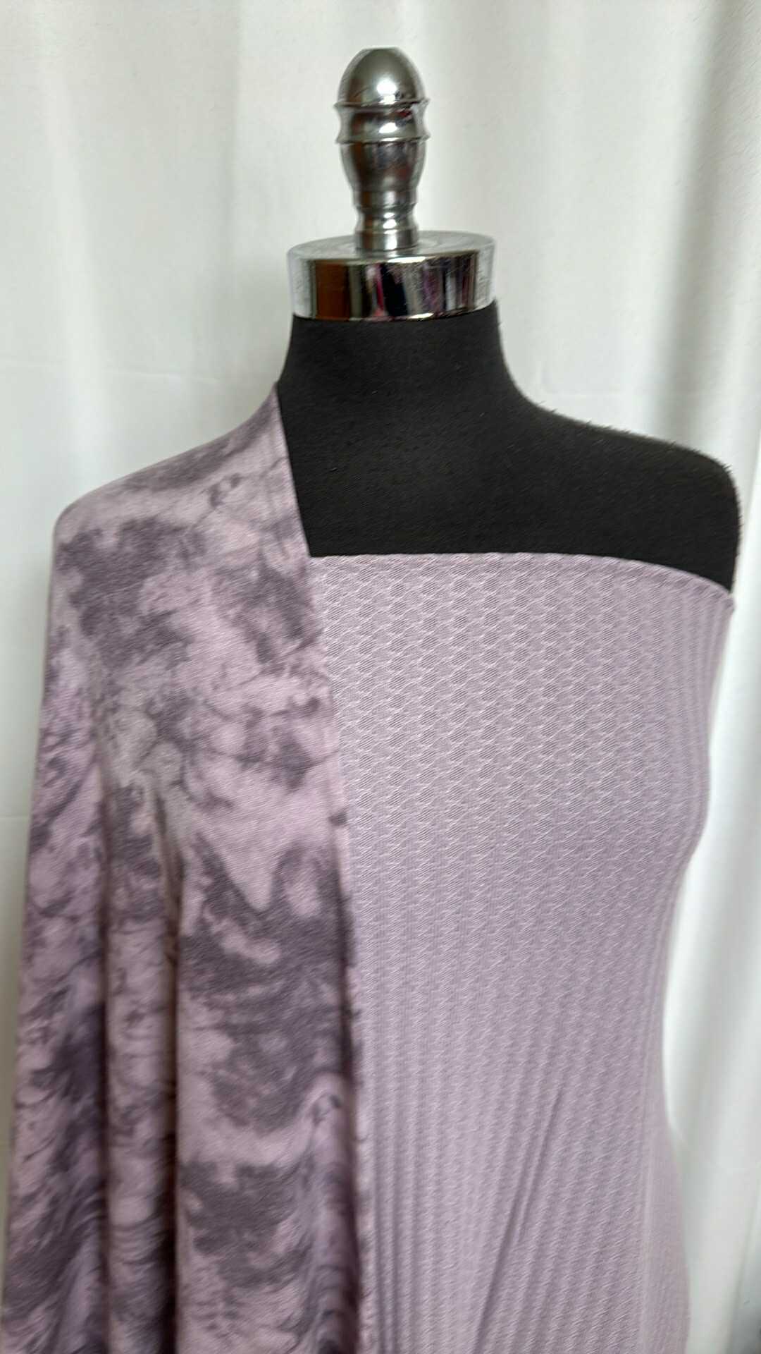 LAVENDER TIE DYE BUNDLE : 1.5YD Lavender Tie Dye PRS FT & 2YD Lavender Pointelle : A28678