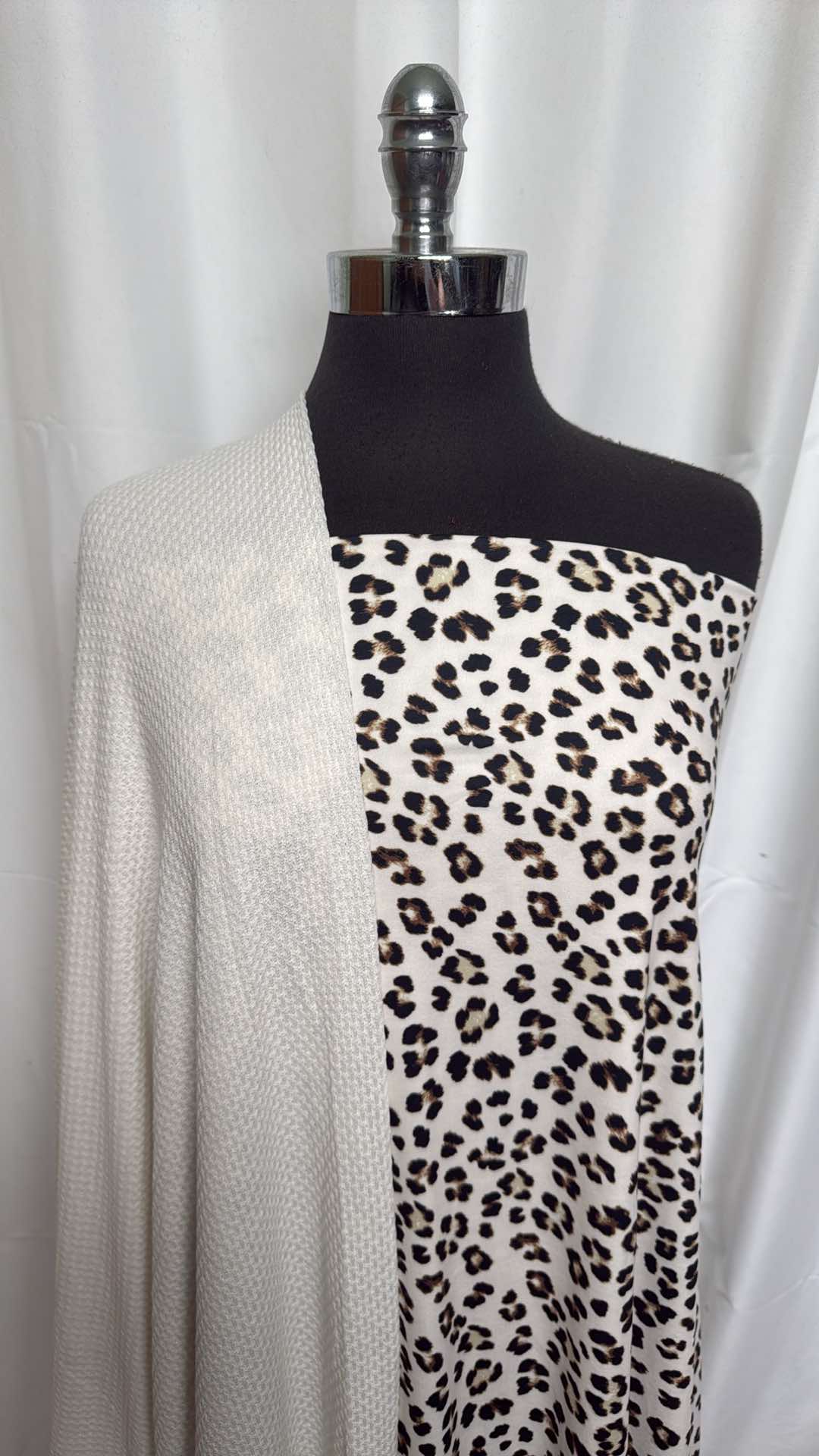 IVORY WAFFLE/LEOPARD BUNDLE : 1.5YD White Leopard DBP & 2YD Ivory Waffle : A26068