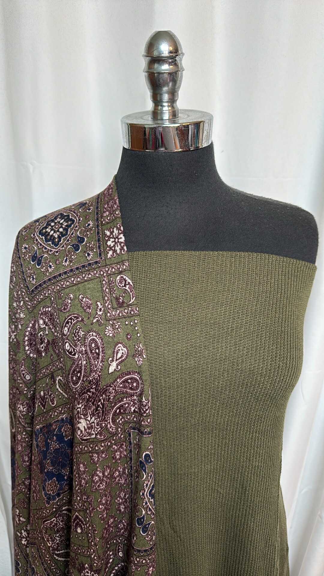 OLIVE PAISLEY BUNDLE : 2YD Olive Thermal SK & 2.5YD Olive Paisley Scarf Brushed Hacci SK : A28618