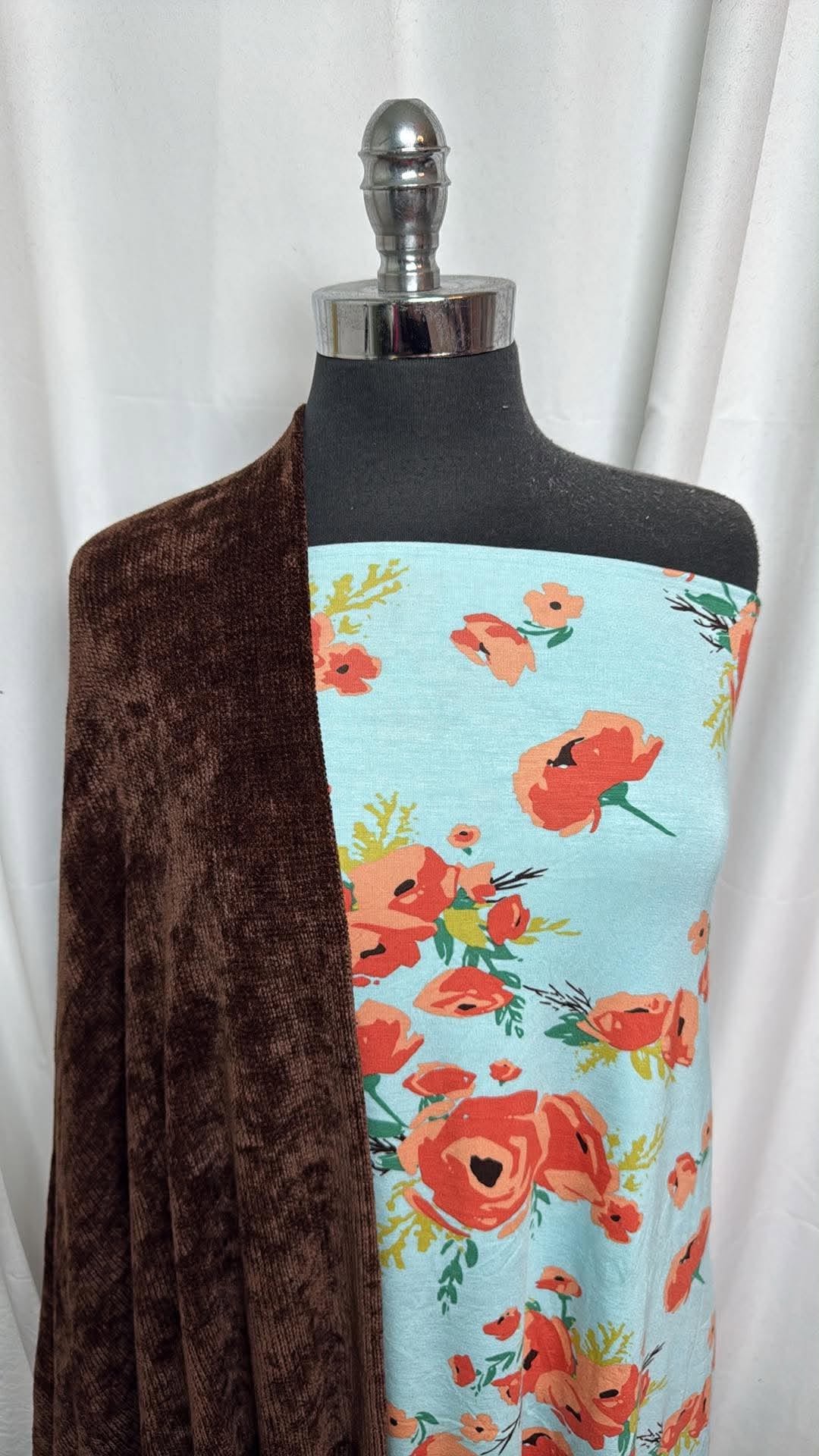 FLORAL/BROWN CHENILLE BUNDLE : 1+YD Floral R/S & 2.5YD Brown Chenille : A30640