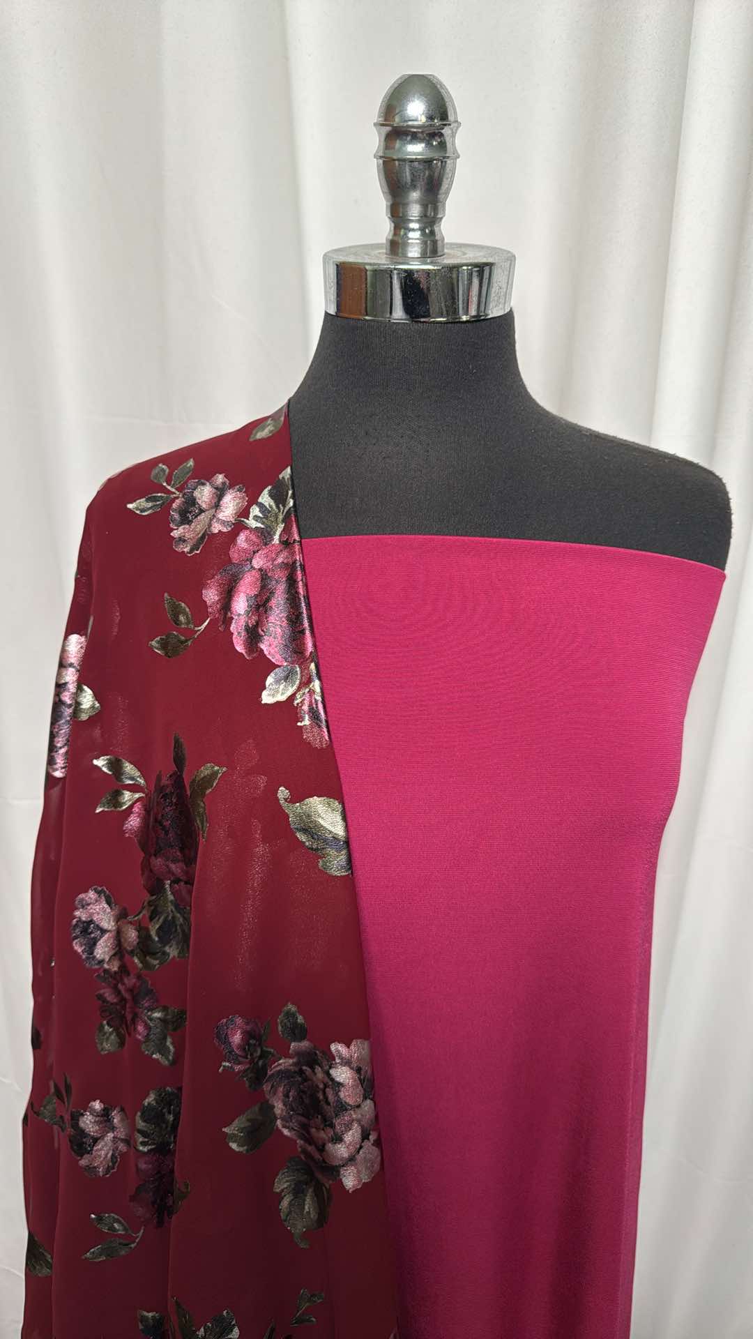 RASPBERRY/FOIL FLORAL BUNDLE : 2YD Raspberry ITY & 2YD Foil Floral Chiffon : A26271