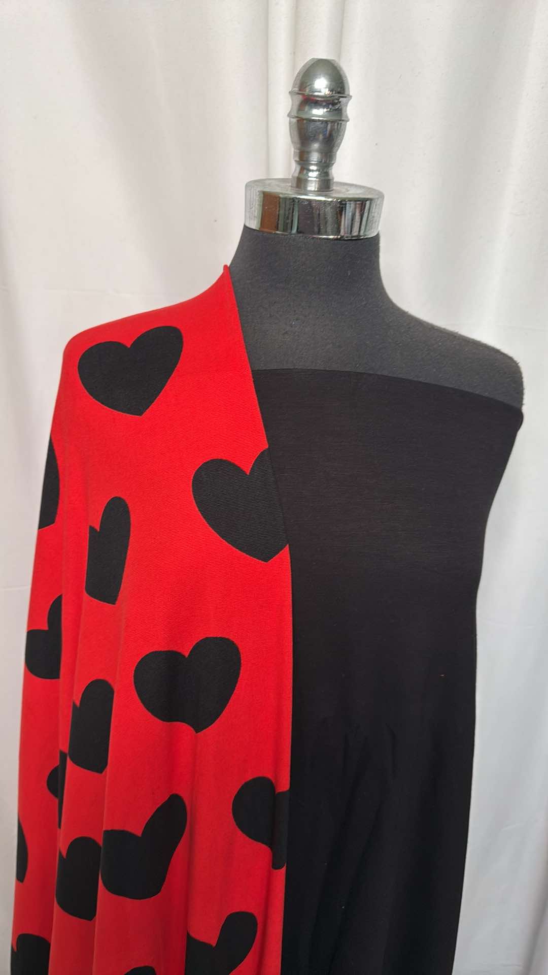 BLACK/RED HEART BUNDLE : 2YD Black Cotton Ponte & 2YD Black/Red Heart Oakley SK : A26659