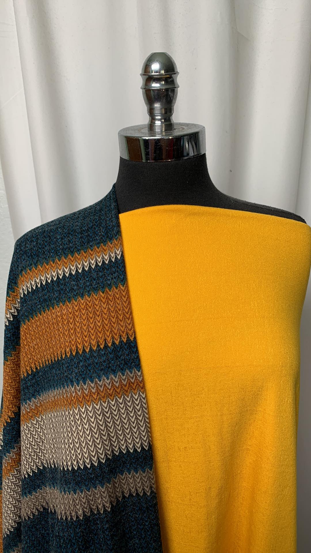 MUSTARD/STRIPE BUNDLE : 2YD Stripe Hacci SK & 2YD Mustard PRS Sherpa : A1720