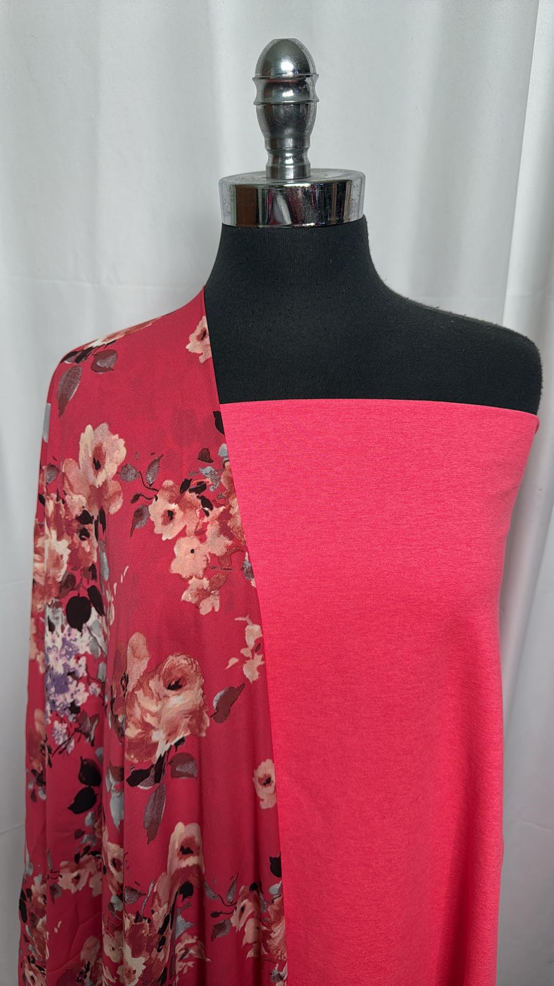 BRIGHT PERSIMMON/FLORAL BUNDLE : 1.5YD Bright Persimmon Peached PF & 2YD Pink Floral PWD : A27076