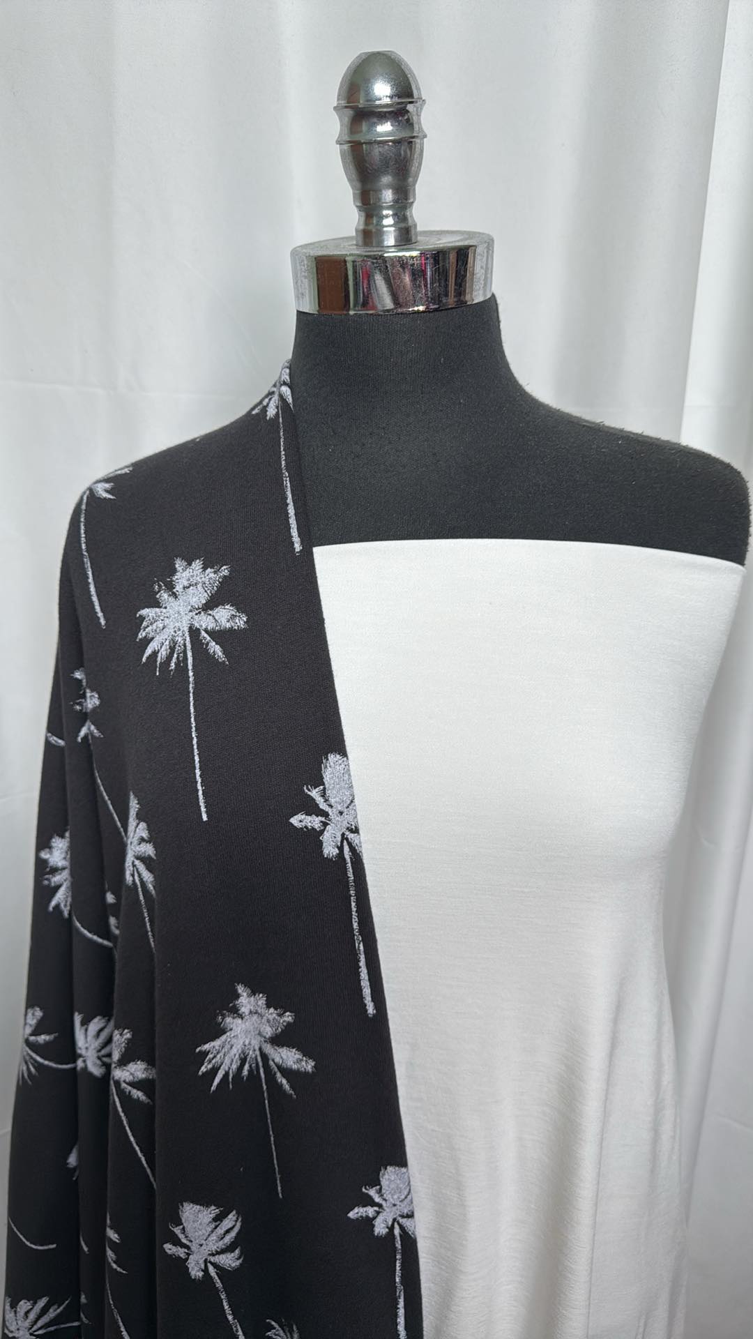 WHITE/PALMS BUNDLE : 1.5YD White Modal Ponte & 2YD Palm Trees Loop Terry : A27077