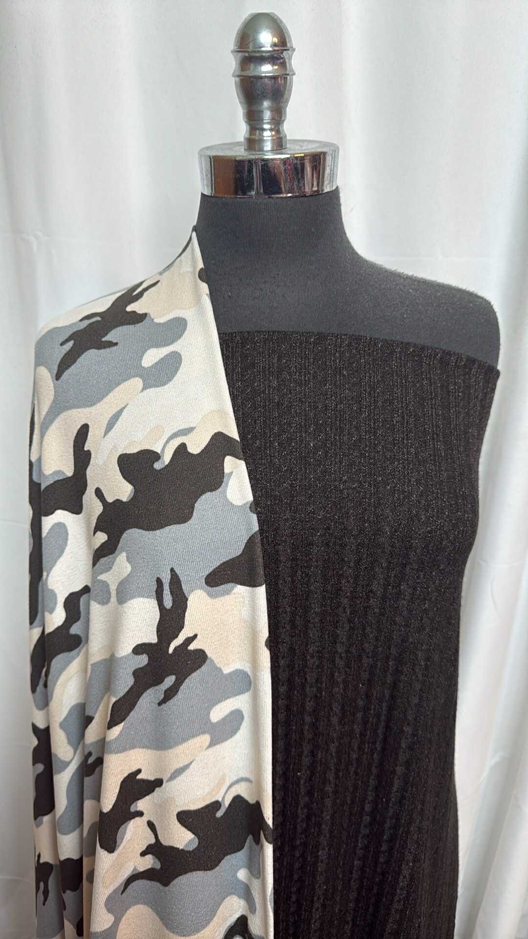 BLACK CABLE/CAMO BUNDLE : 2+YD Camo Oakley SK & 2YD Black Cable SK : A28416
