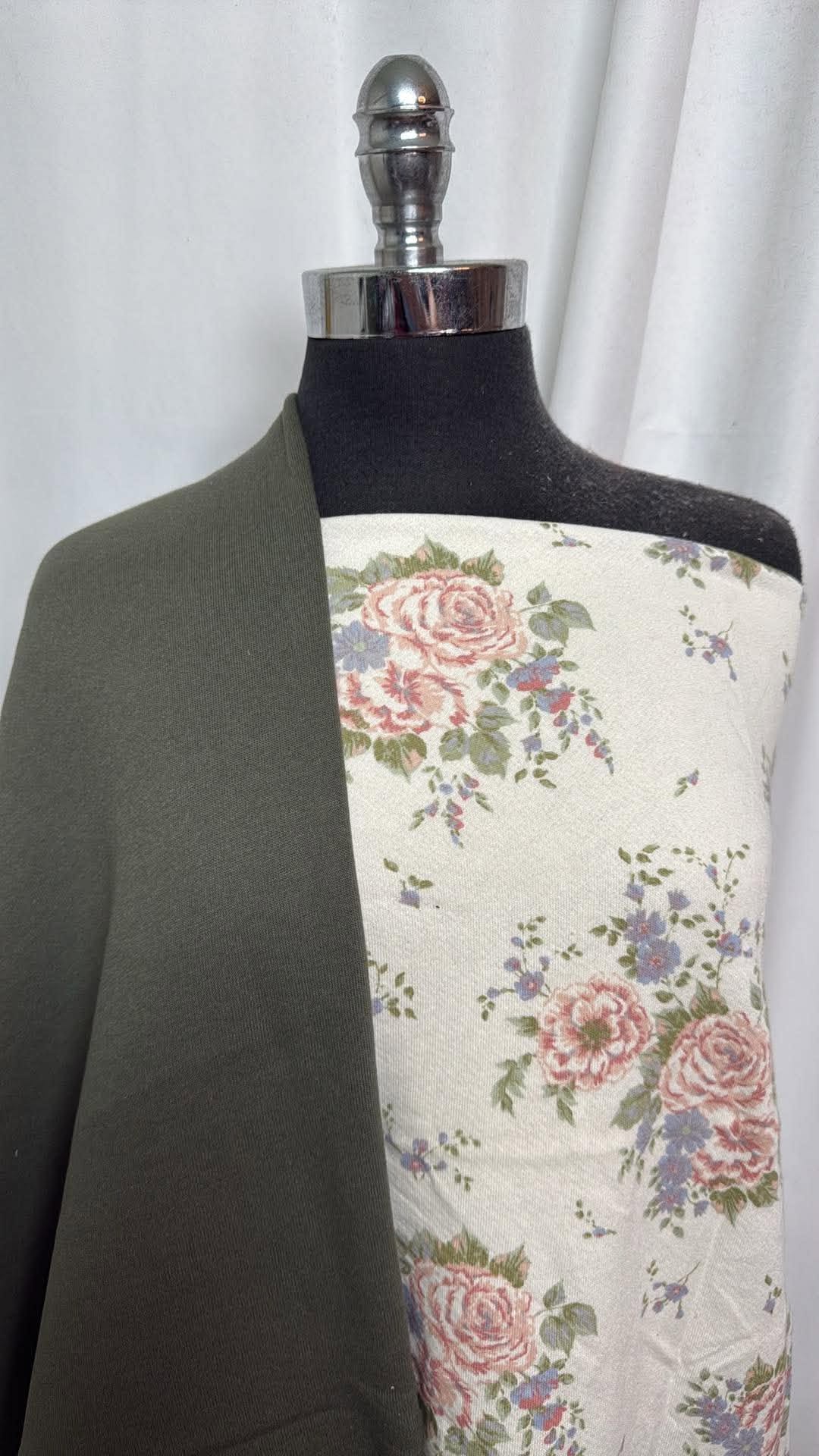 IVORY FLORAL/SWEATSHIRT BUNDLE : 2YD Solid Brushed Sweatshirt Fleece & 1YD Ivory Floral Cotton FT : A30757