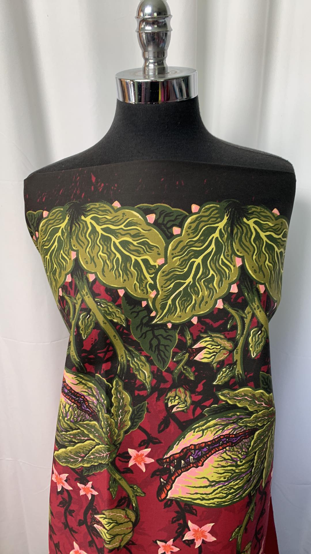 Burgundy Plants (Double-Border) - Cotton Woven (Heavier than Quilting Cotton) - 3 Yard Cut