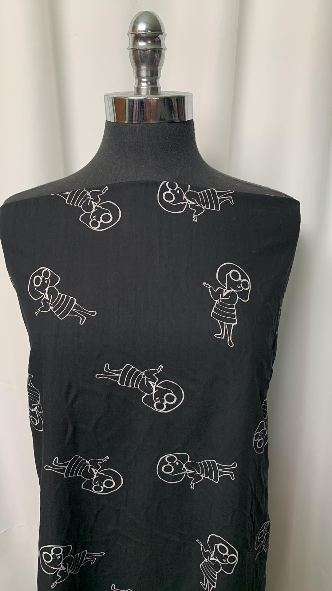 Lady Edna - Rayon Challis Woven - 4 Yard Cut