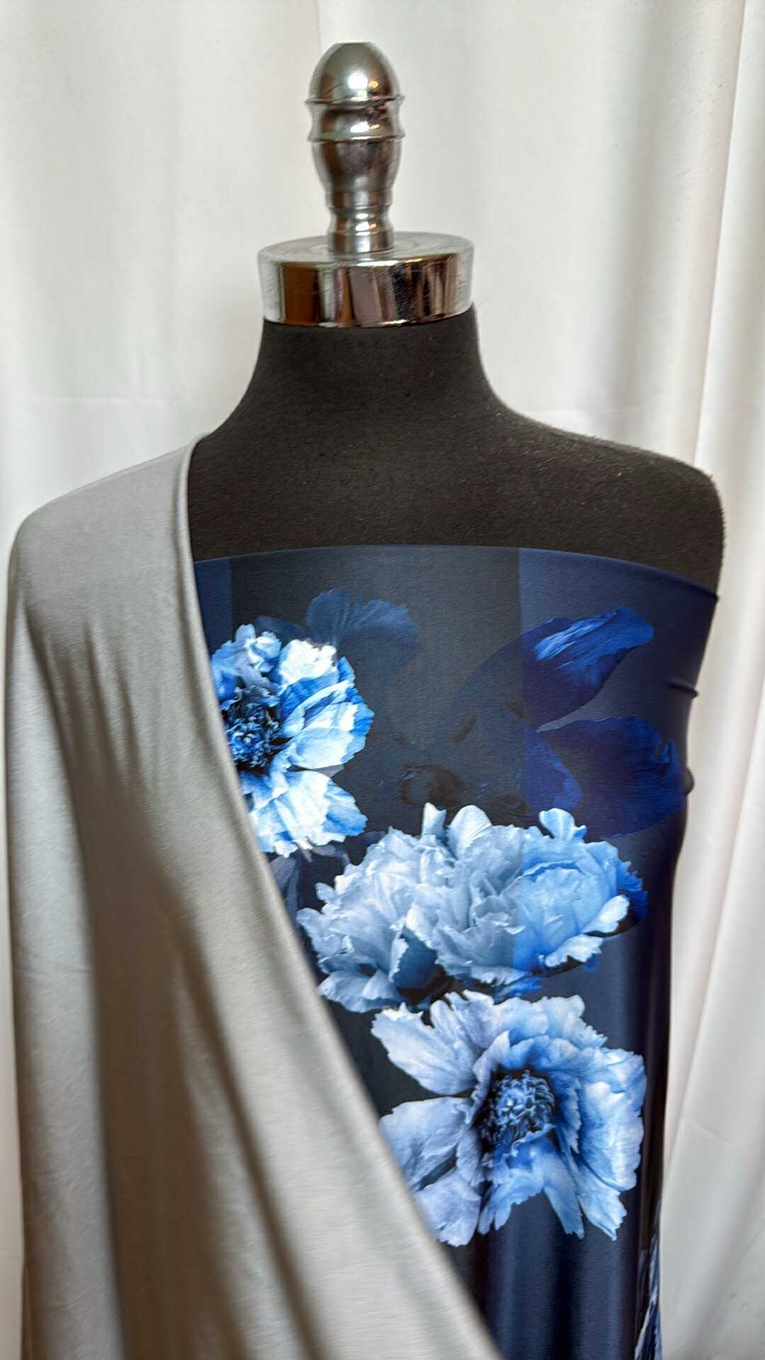 SHIMMER/NAVY FLORAL BUNDLE : 1+YD Navy Floral N/S Swim & 2YD Shimmer N/S : A27845
