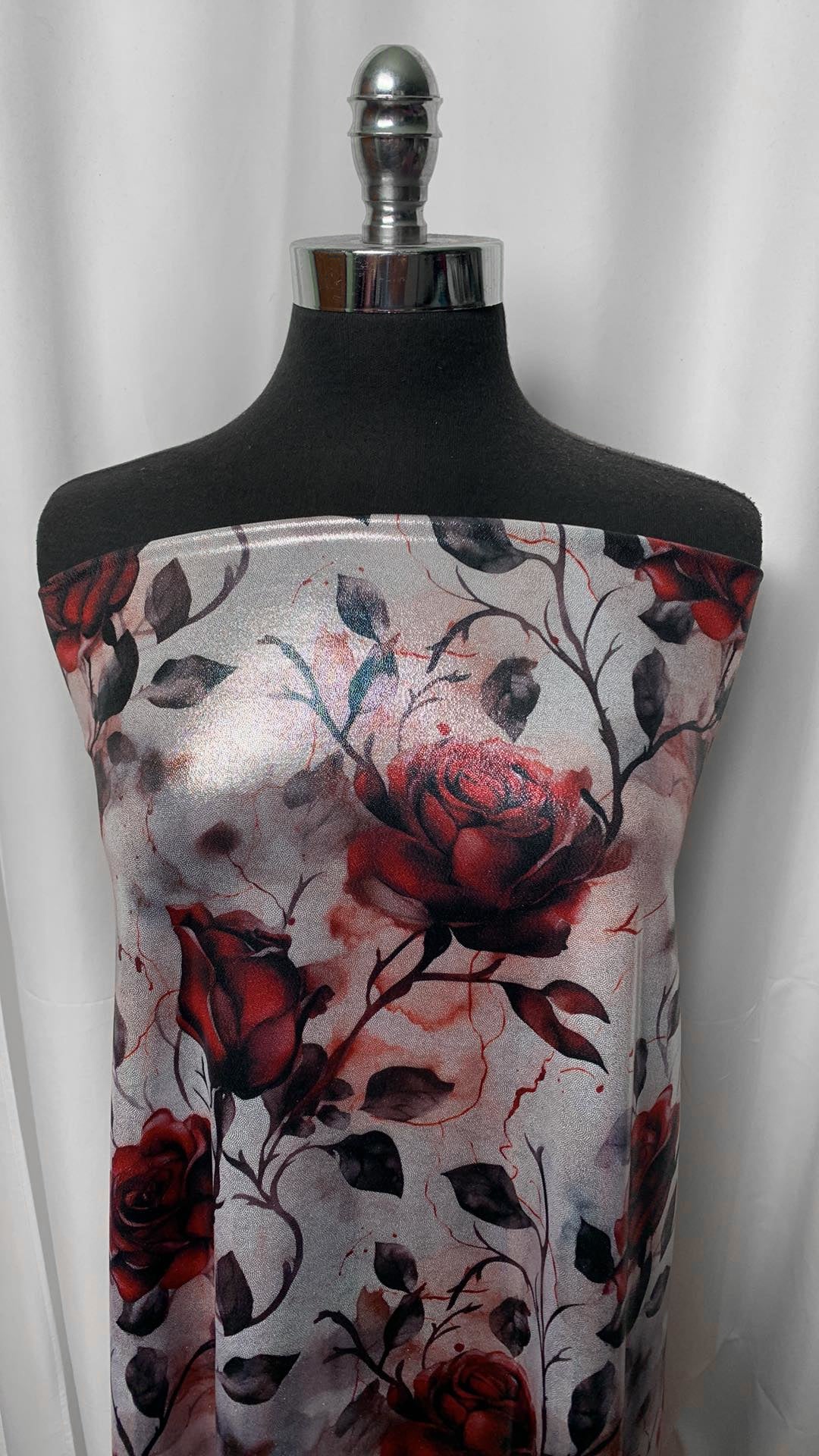 Rose & Thorn - Foil Performance - 2 Yard Cut