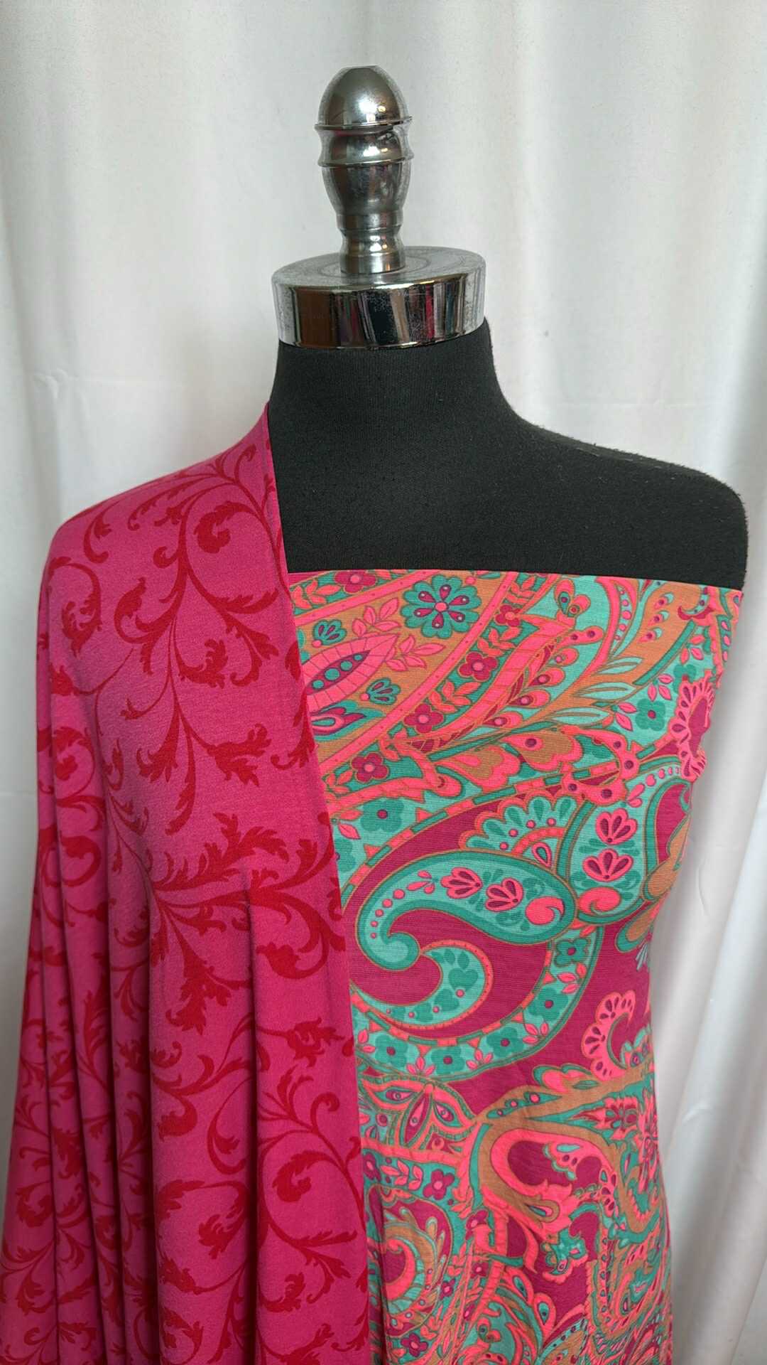 PAISLEY/VINES BUNDLE : 1YD Mint/Neon Bulgari & 2YD Fuchsia Vines Spun Poly : A28553