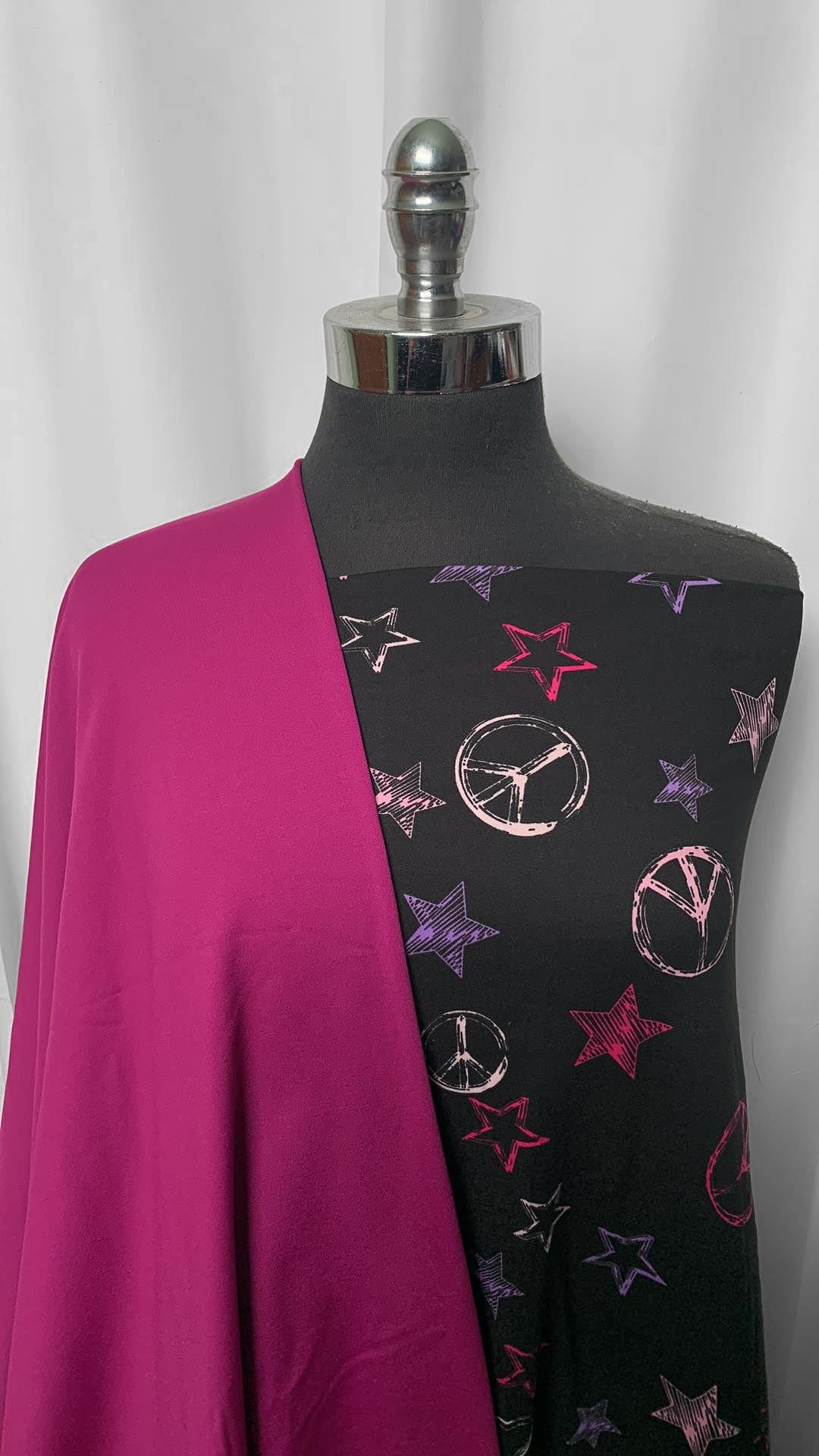 FUCHSIA/PEACE & STARS BUNDLE : 2YD Fuchsia Fleece-Back P/S & 2YD Peace & Stars DBP : A2082