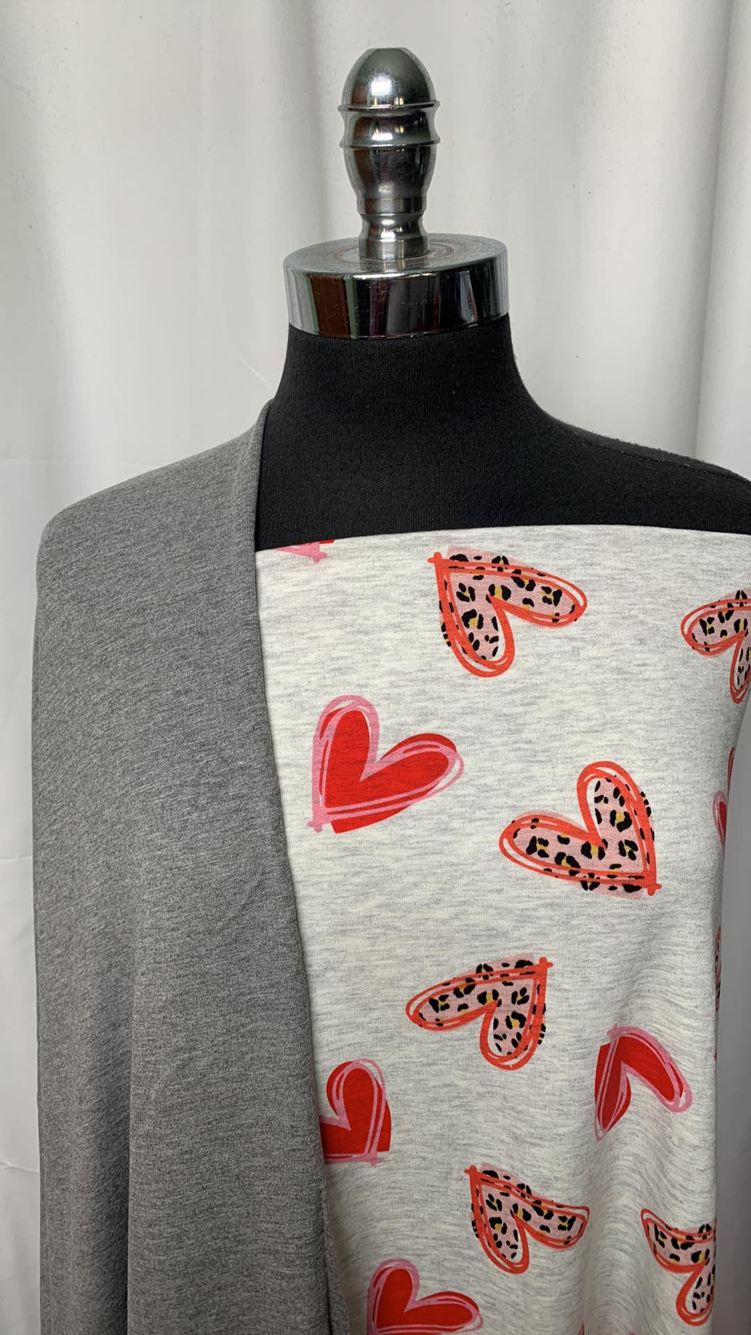 GREY HEARTS BUNDLE : 2YD Leopard/Hearts PRS FT & 2YD Grey Bamboo FT : A1582