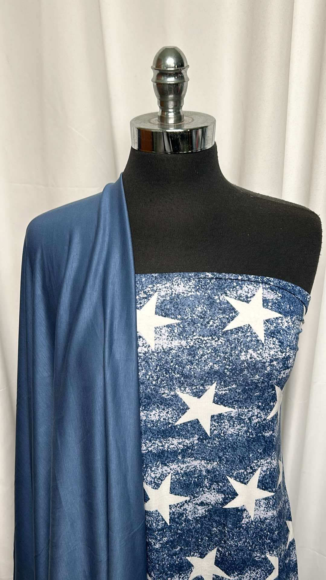 BLUE/GRUNGE STAR BUNDLE : 2YD Blue R/S & 2YD Distressed Star Modal : A26344