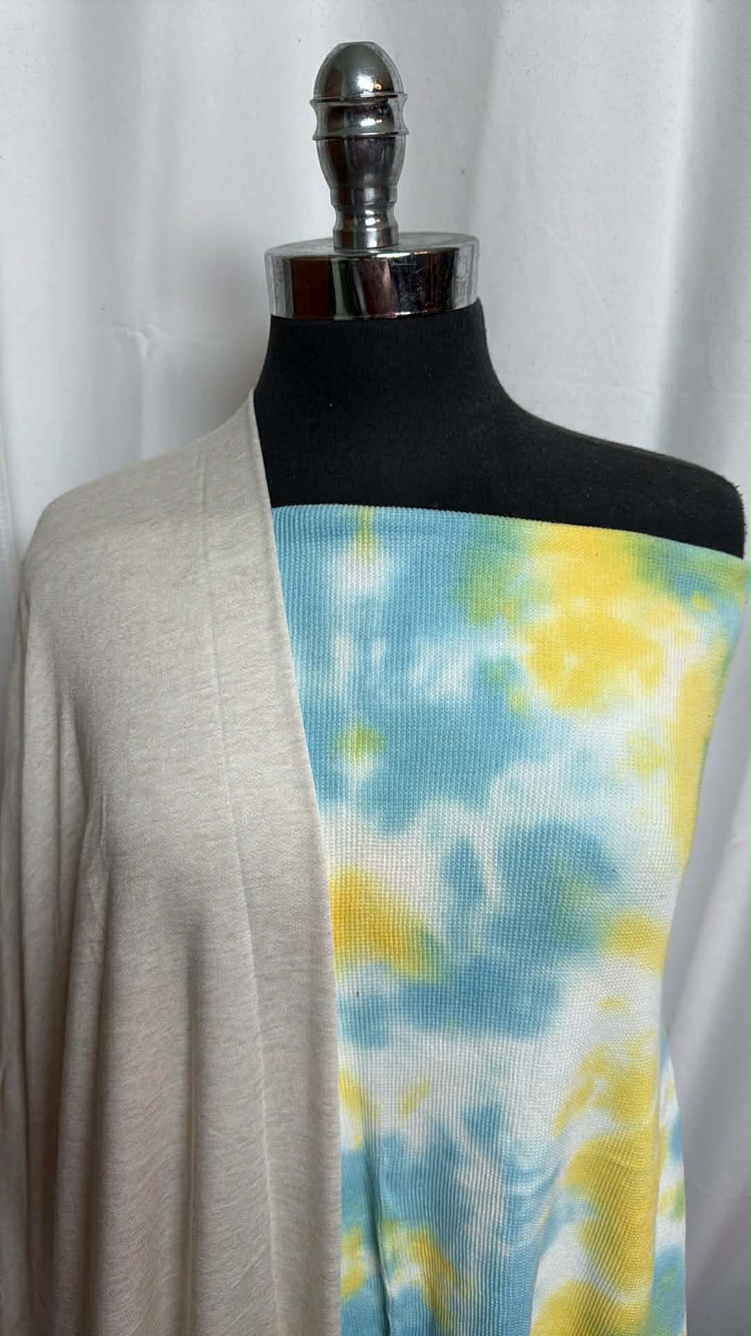OATMEAL/TIE DYE THERMAL BUNDLE : 1+YD Tie Dye Tubular Thermal & 1.5YD Oatmeal Baby PRS FT : A29702