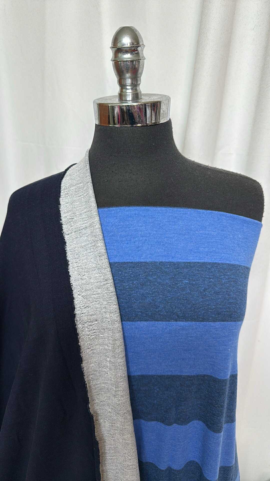 NAVY/BLUE STRIPE BUNDLE : 2+YD "Denim" C/S FT & 2YD Blue Wide Stripe C/P : A28685