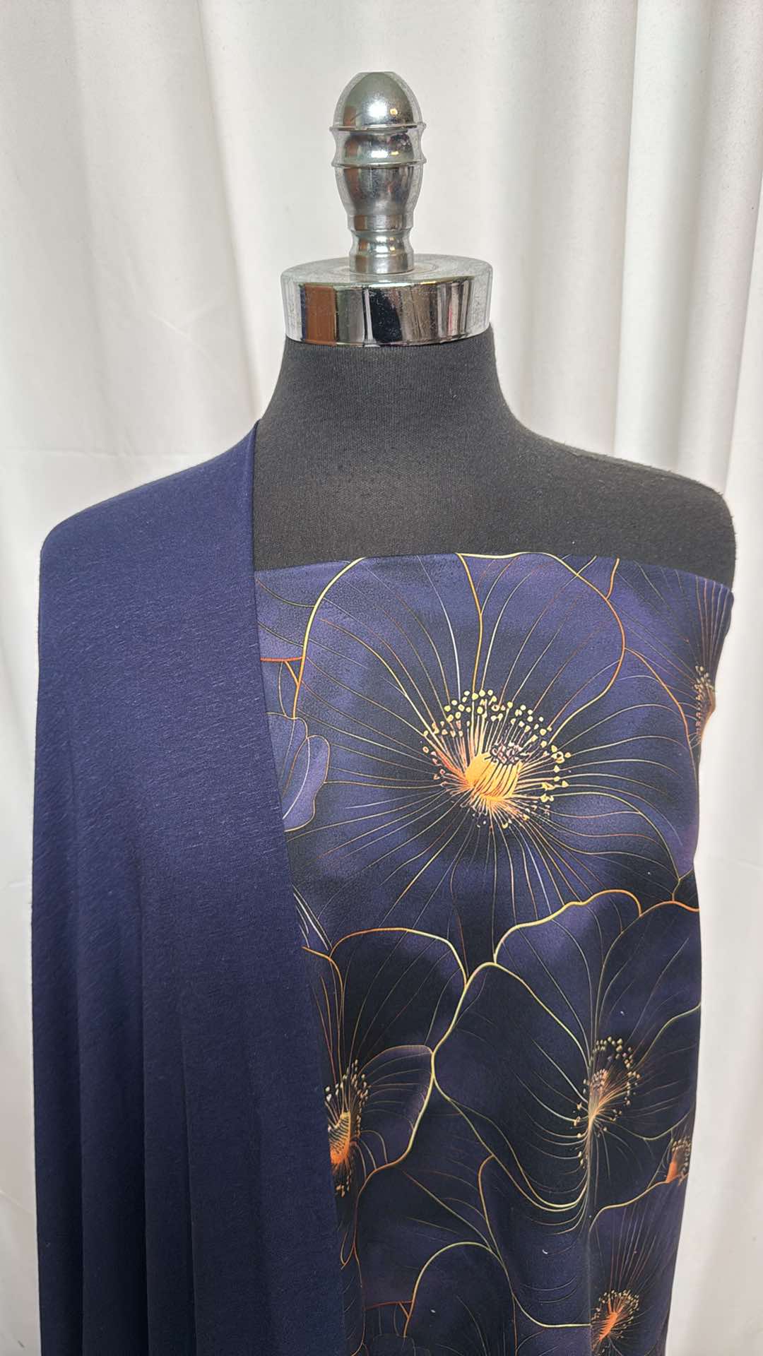 NAVY/GOLD FLORAL BUNDLE : 30" Cut of Navy/Gold Floral Peached PF & 2YD Navy R/S w/Linen : A26302