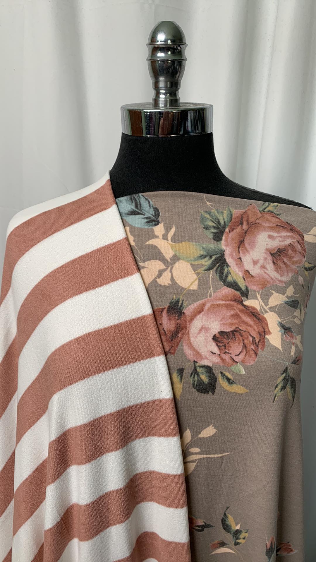 TAUPE FLORAL/STRIPE BUNDLE : 2YD Floral PRS FT & 2YD Stripe Oakley SK : A1925