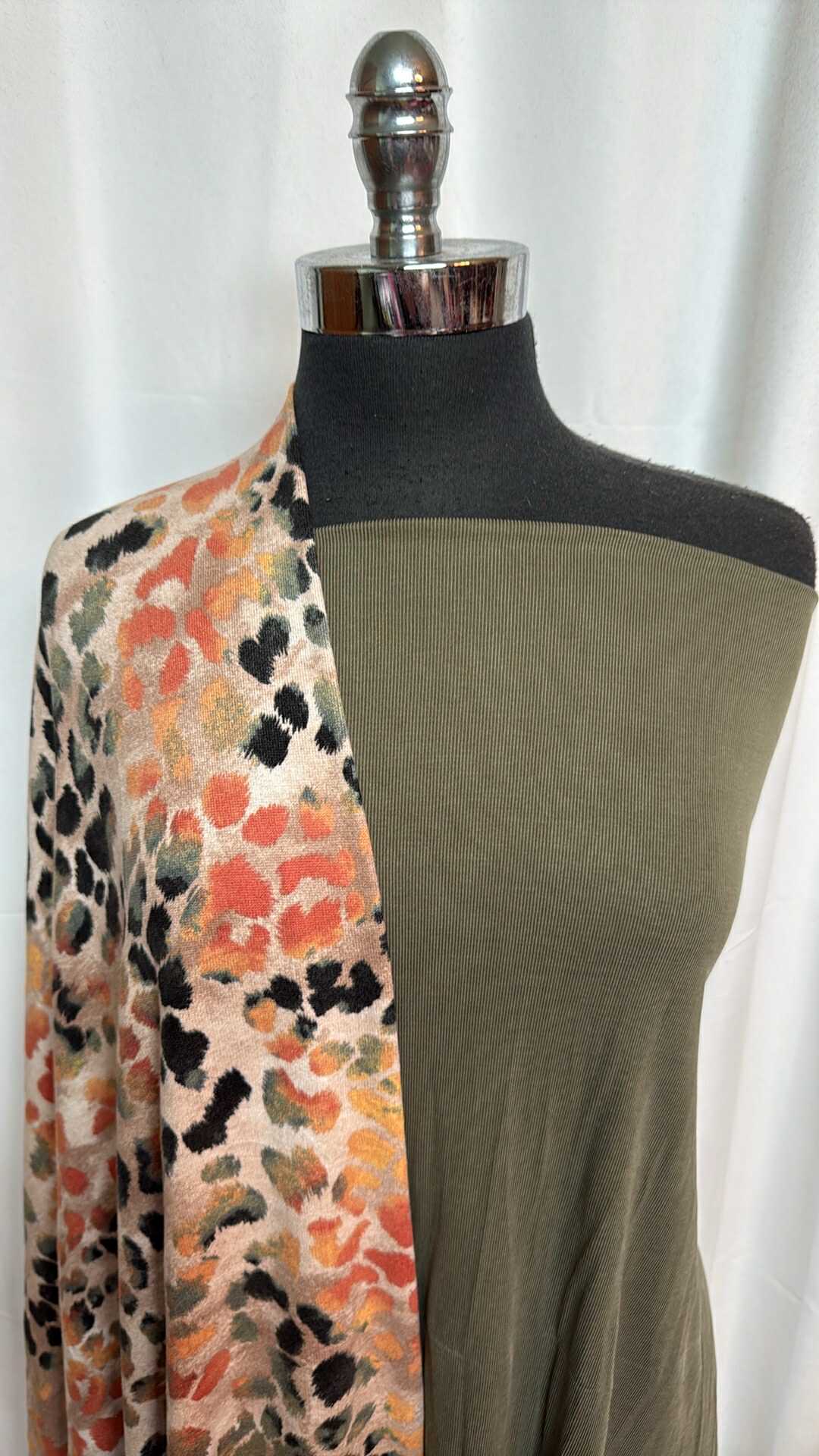 OLIVE/LEOPARD BUNDLE : 1YD Olive Rib Cupro & 1.5YD Leopard Oakley SK : A28697