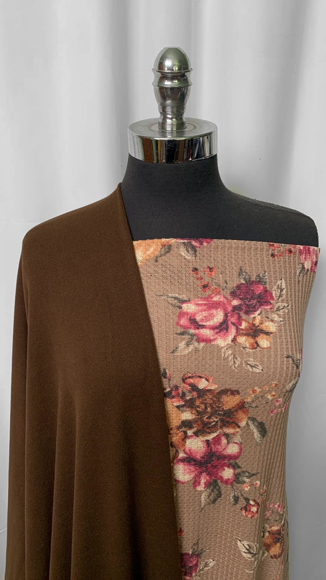 BROWN/FLORAL BUNDLE : 2YD Floral Waffle & 2YD Brown Oakley SK : A2296