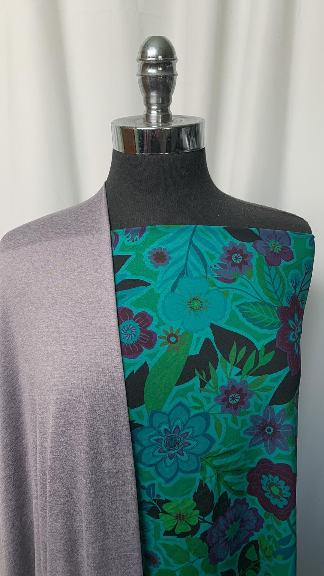 GREEN FLORAL BUNDLE : 1.5YD Green Floral Yoga PF & 2YD Lavender/Grey Featherweight PF : A1851