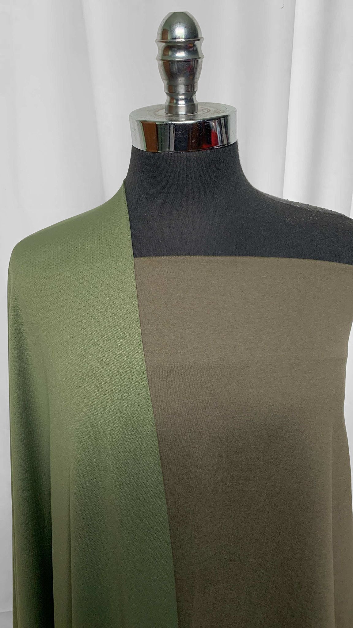 OLIVE/MOSS BUNDLE : 1YD Moss Peached PF & 2YD Olive Sport Mesh : A25617