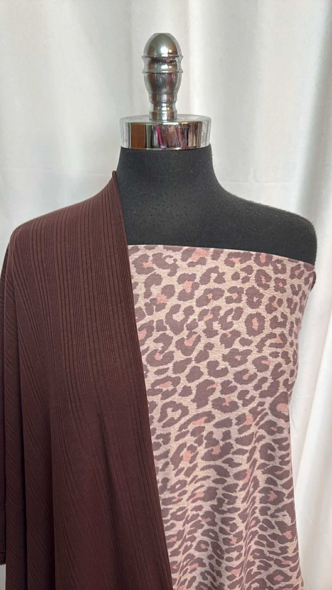 BROWN RIB/LEOPARD BUNDLE : 30" Cut of Leopard Peached PF & 2YD Brown C/S Rib : A28727