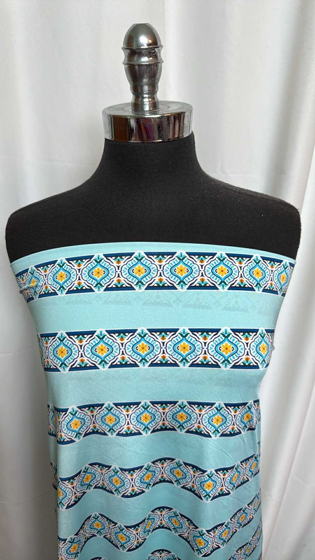 40 - Nylon/Spandex - 1.5 Yard Cut