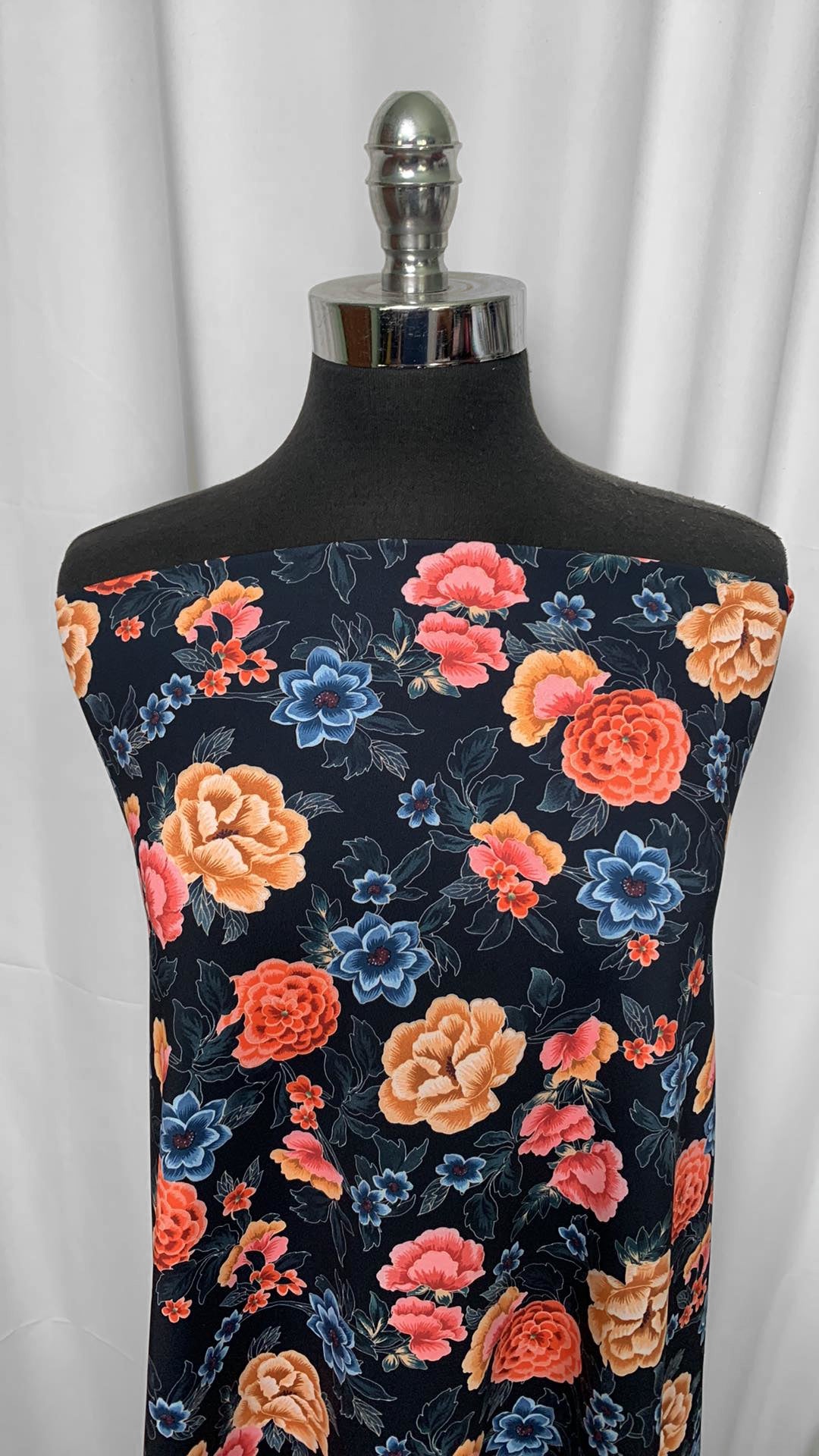 Dark Floral - Yoga Performance - 2 Yard Cut