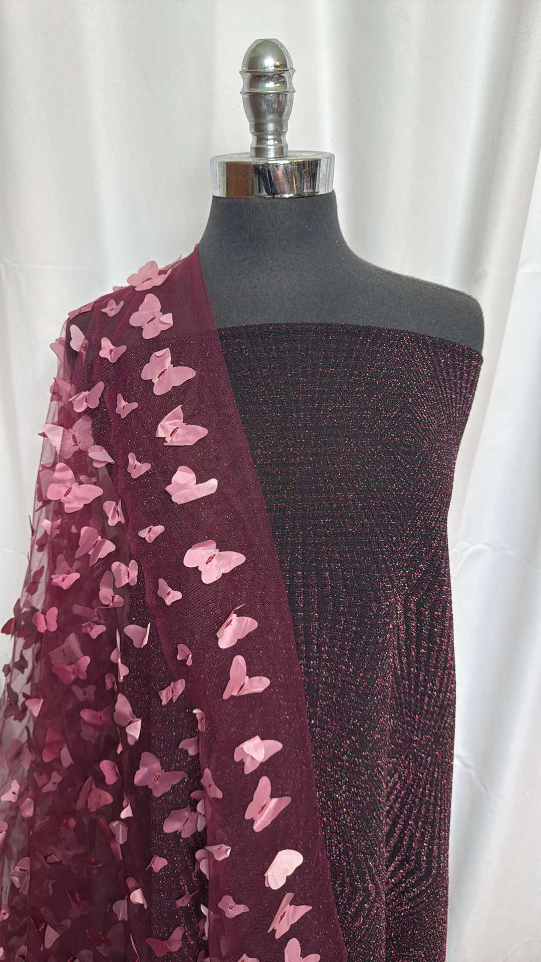 BURGUNDY LUREX/BUTTERFLIES BUNDLE : 1.5YD Burgundy Jacquard DK w/Lurex & 1.5YD Burgundy Butterflies on Mesh : A26156