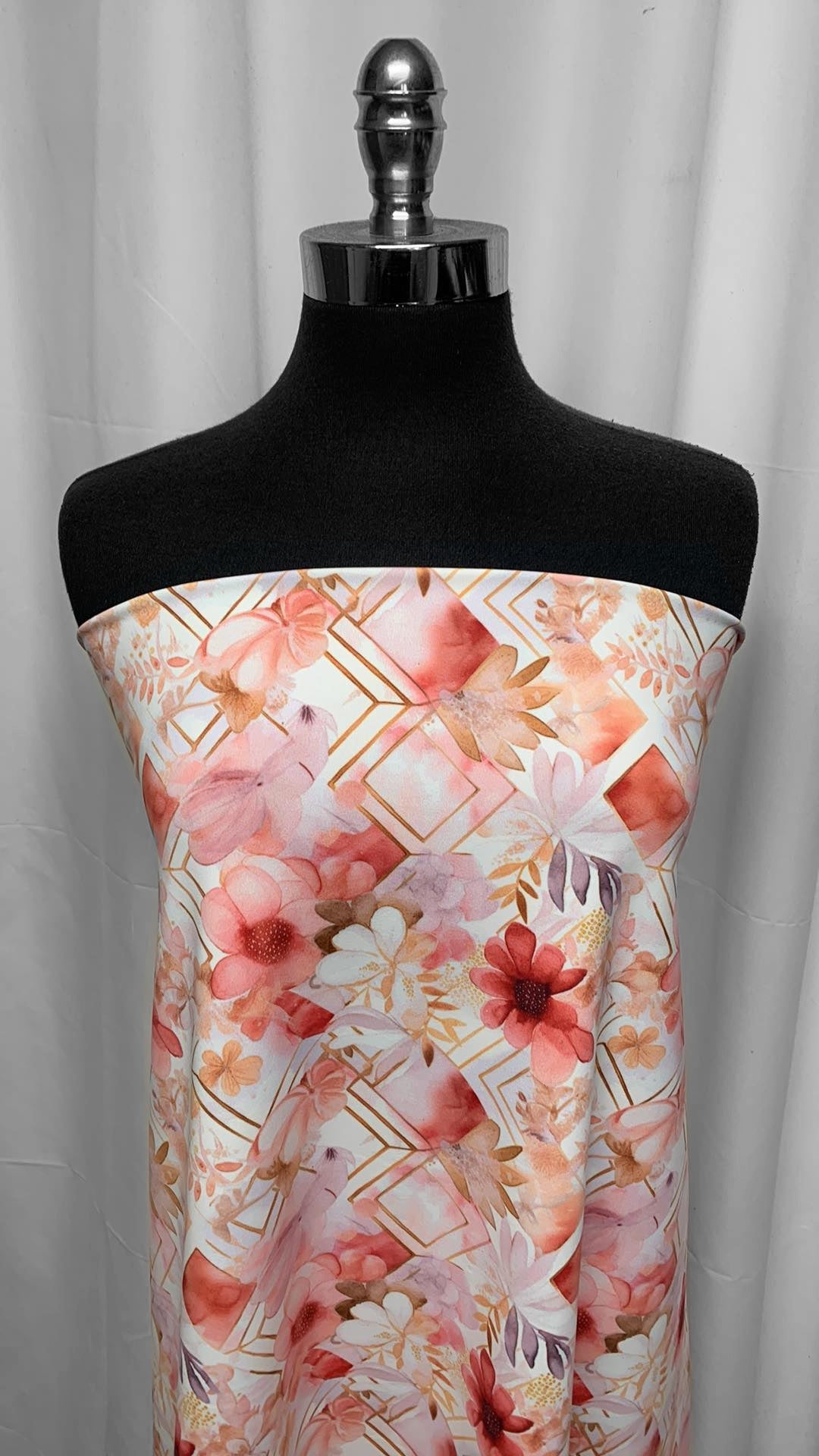 Diamond Floral - Glide Nylon/Spandex (300gsm) - 3 Yard Cut