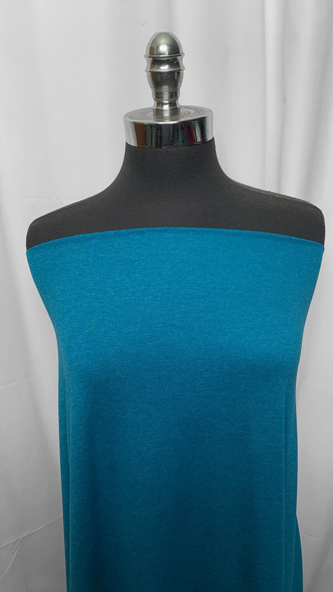 Peacock - Featherweight Performance - 2 Yard Cut
