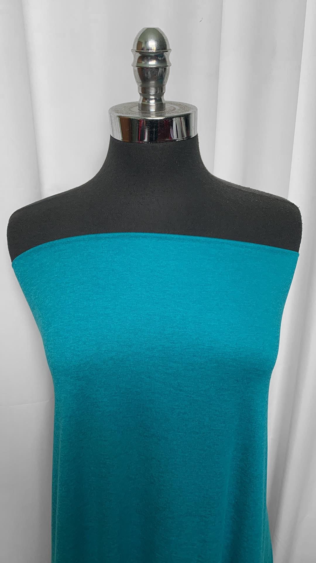 Peacock - Featherweight Performance - 2 Yard Cut