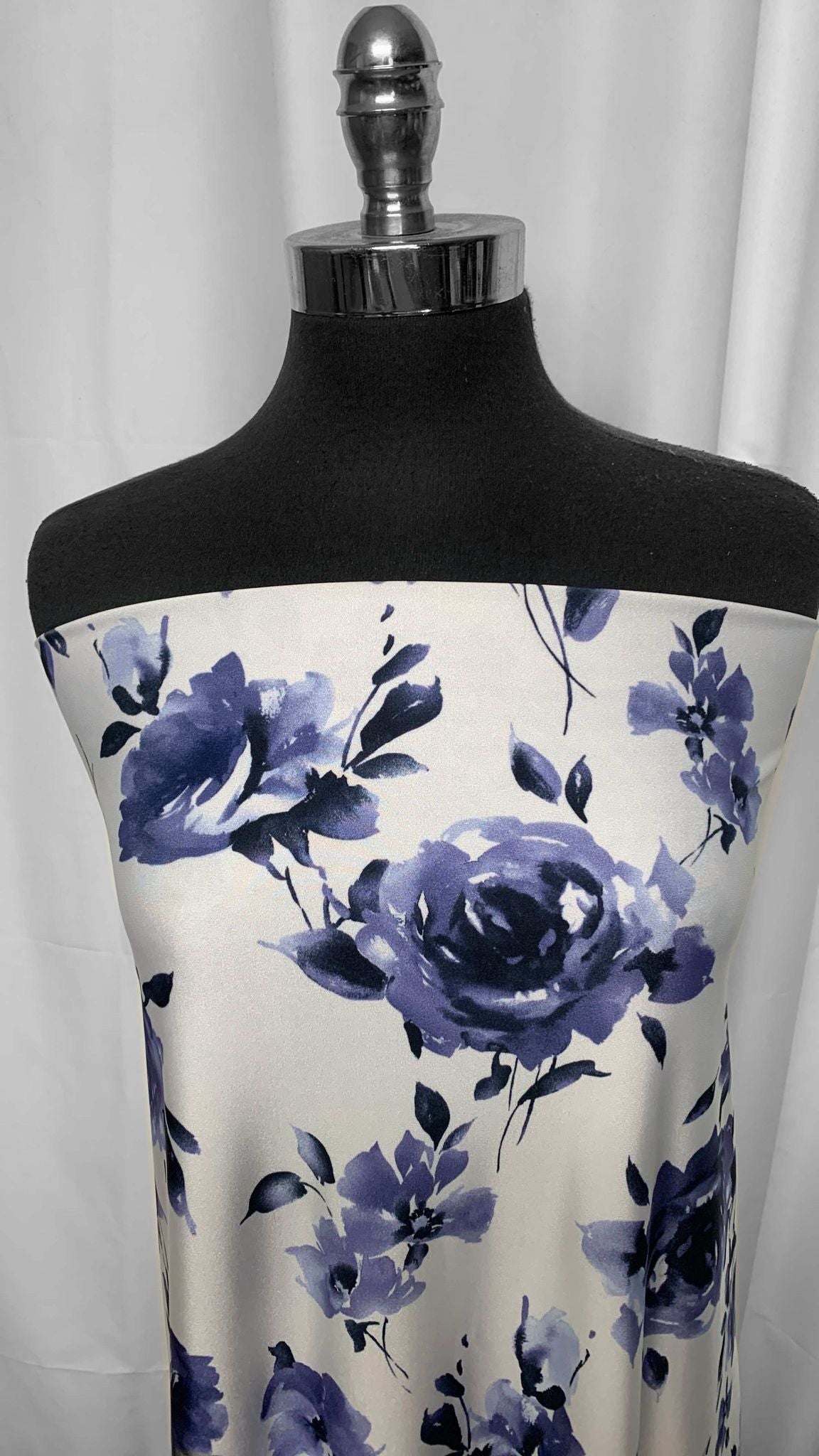 Ivory/Blue Floral - Nylon/Spandex - 2 Yard Cut