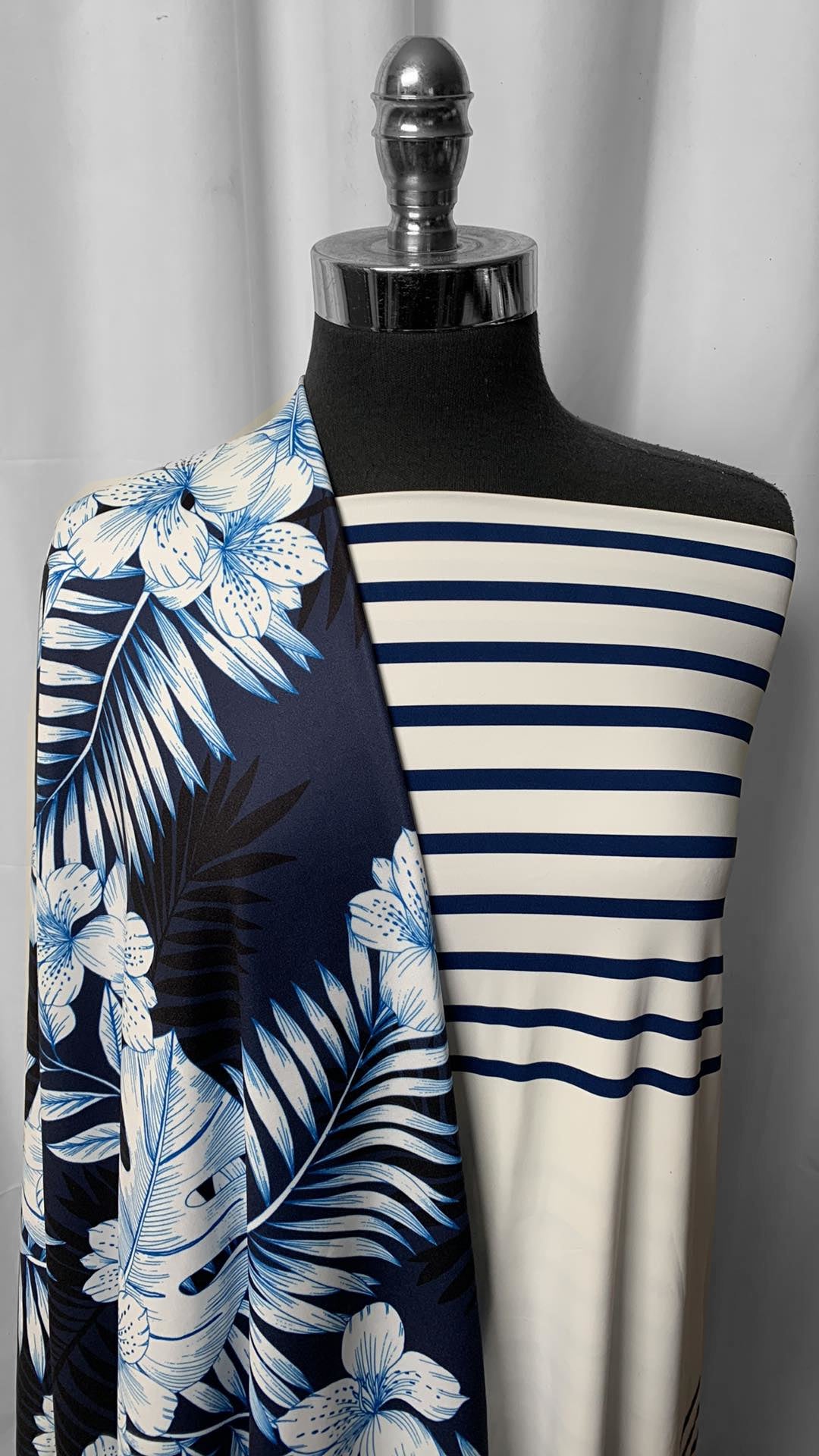 NAVY STRIPE/FLORAL BUNDLE : 2YD Stripe N/S & 2YD Floral Scuba : A25180
