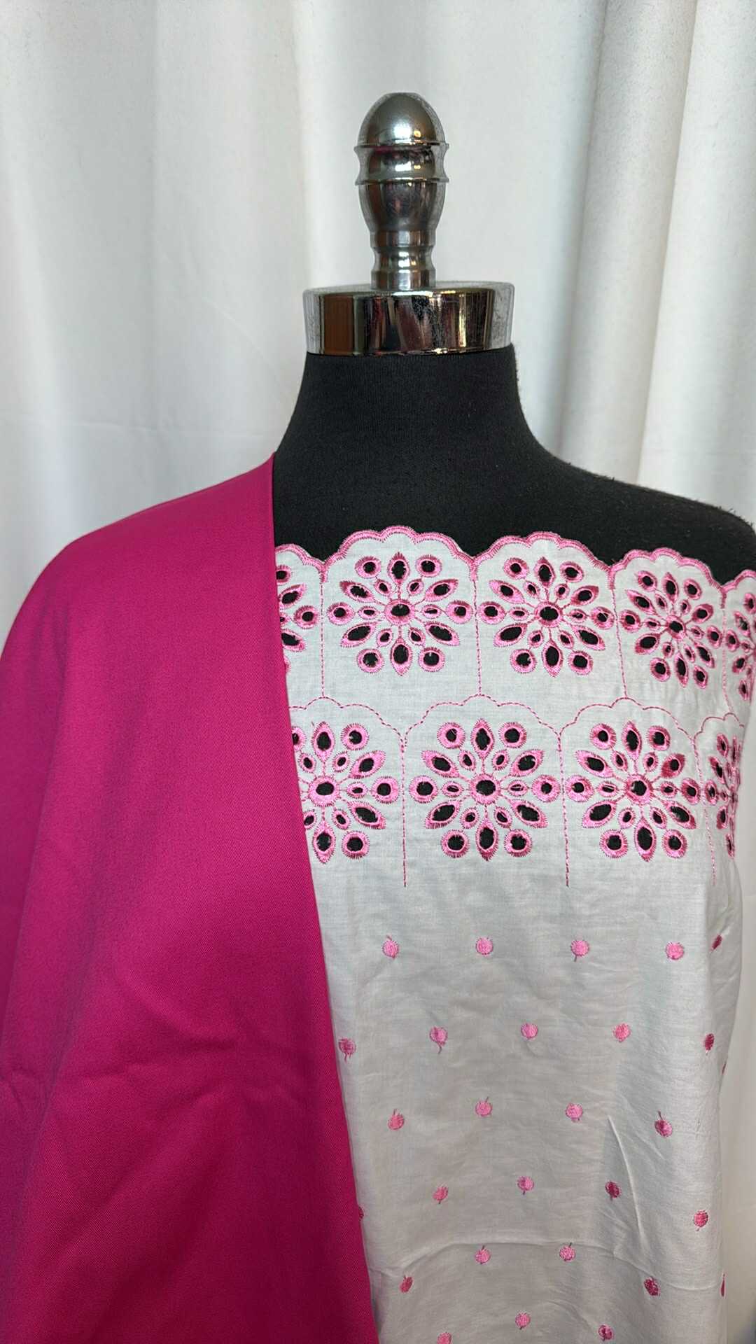 FUCHSIA/EMBROIDERED BORDER BUNDLE : 2YD Fuchsia Millennium & 2YD Double-Border Embroidered Cotton Woven : A28801