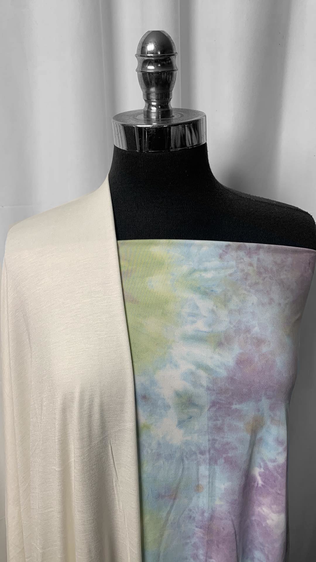 LIGHT TIE DYE BUNDLE : 2YD Tie Dye DBP & 2YD Ivory R/S : A25091